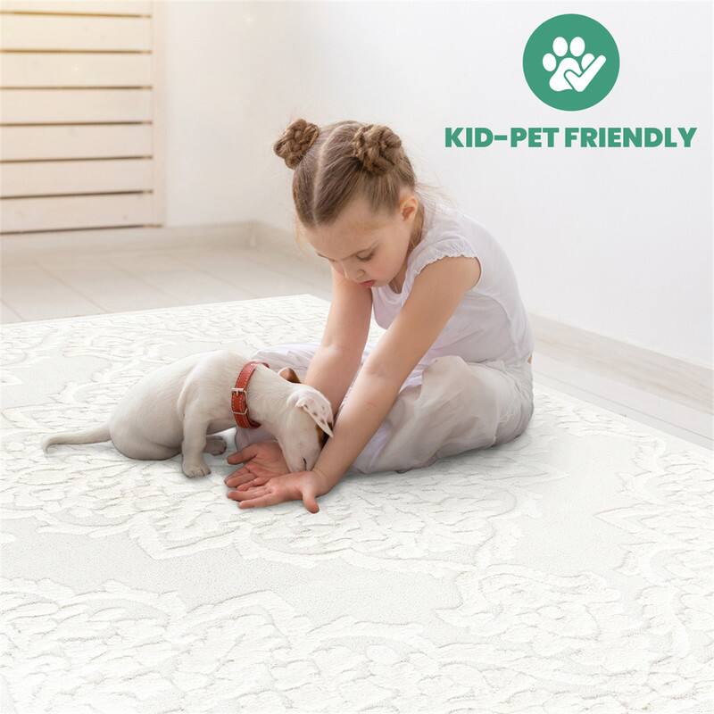 KID-PET FRIENDLY
