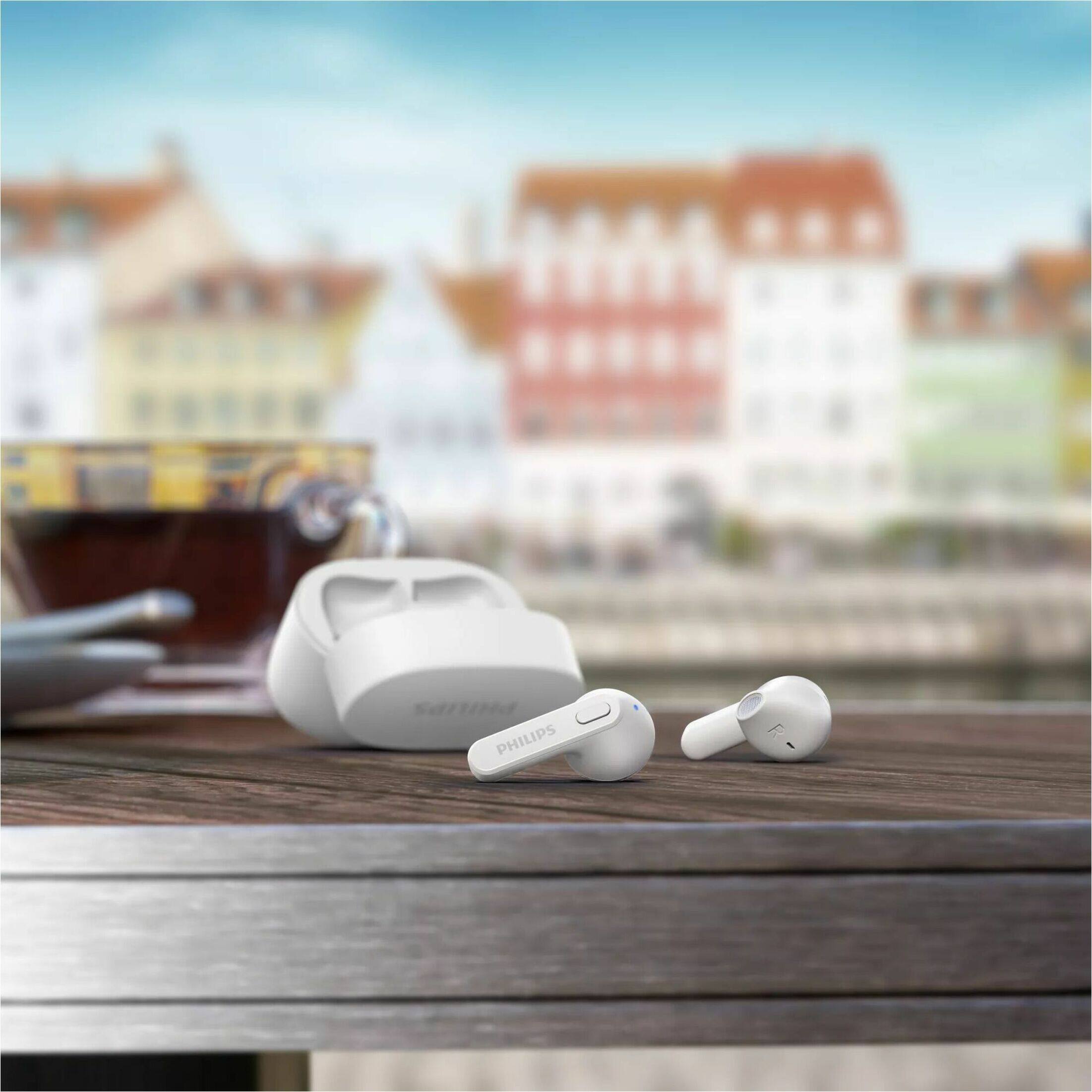 Alt View 40. Philips - TAT2236WT True Wireless Earbuds - White.