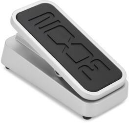 FP-02M Expression Pedal, Designed to be Used with All Zoom Multi-effects Processors Including the G3n, G3Xn, G5n, B - Black