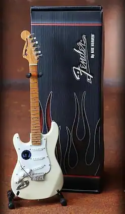 Jimi Hendrix - Axe Heaven Jimi Hendrix Fender Stratocaster - Left Handed Cream Reverse With Jimi - COLLECTIBLES - Multicolor
