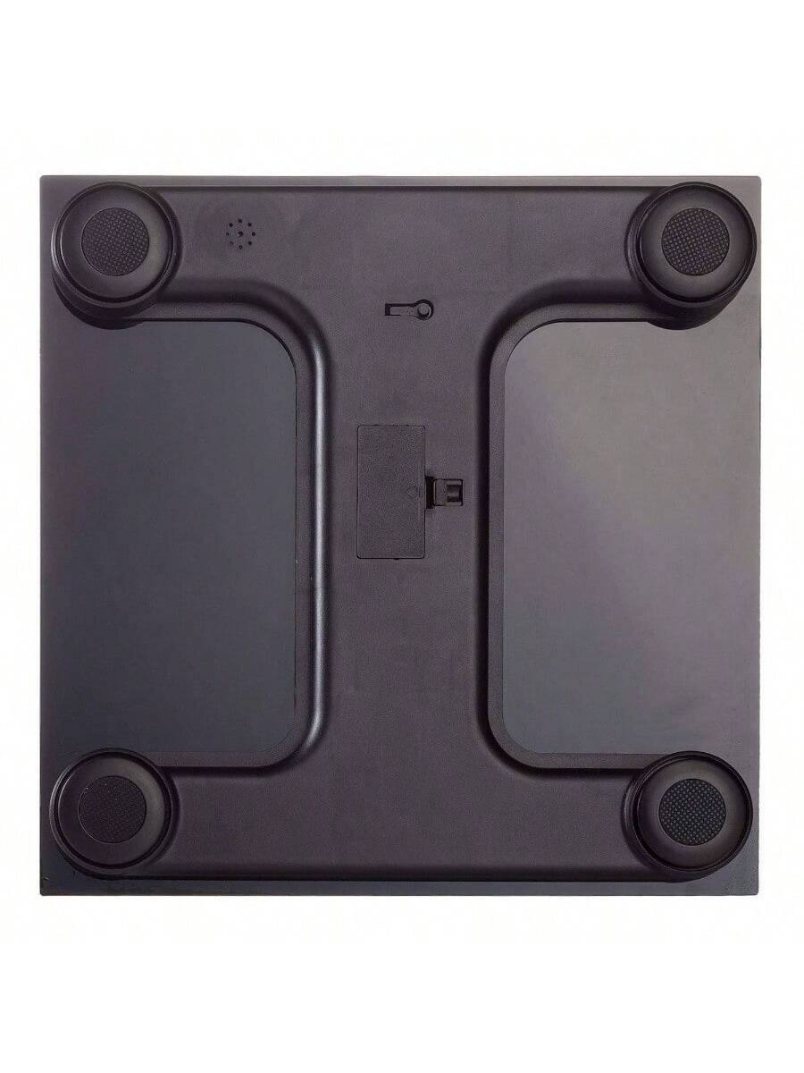 Left. Stamp n Camp - Digital scale tempered glass platform, Advanced Technology, Easy to Clean, User-Friendly, with Auto-On/Auto-Off - Black.