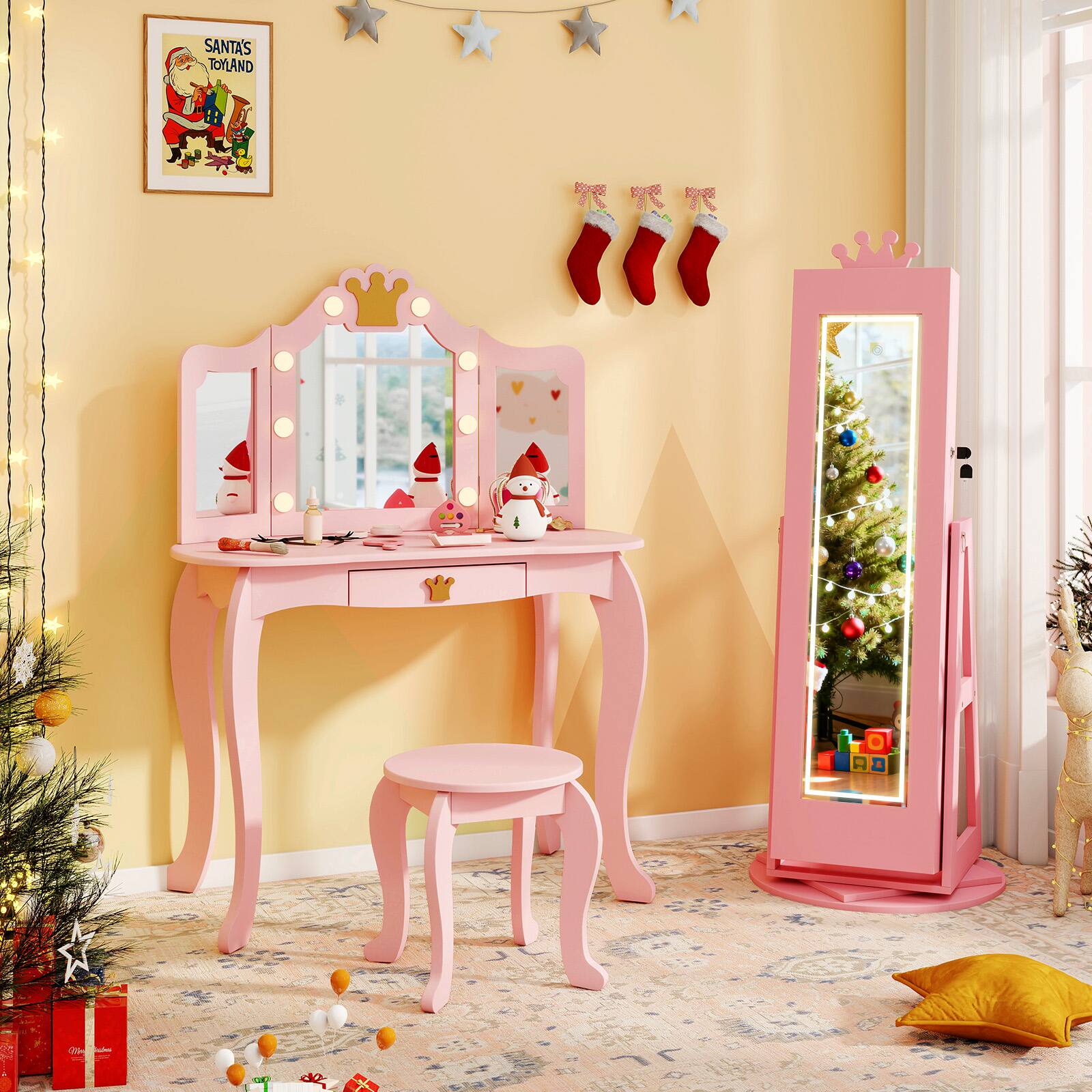 SANTA'S TOYLAND