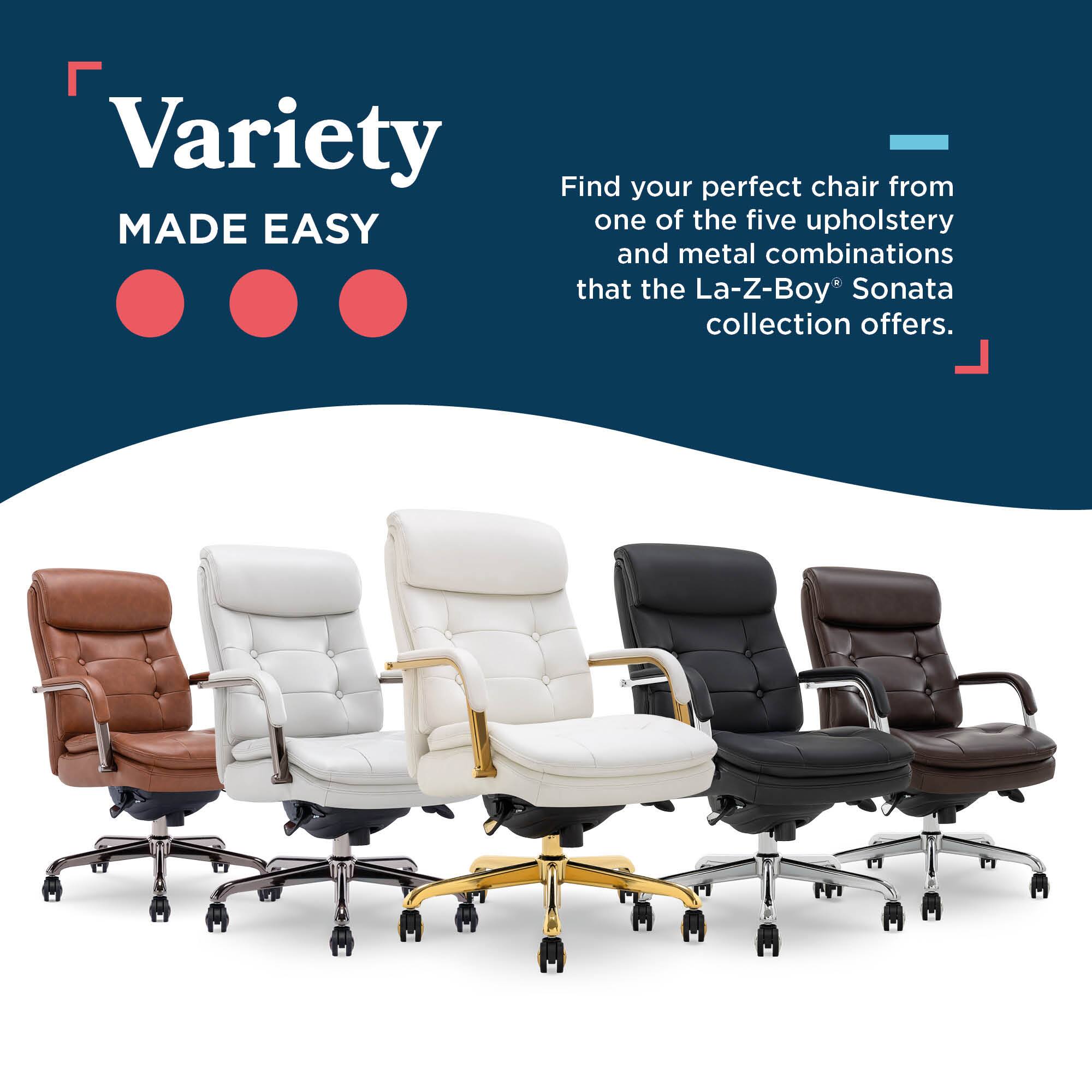 Variety MADE EASY

Find your perfect chair from one of the five upholstery and metal combinations that the La-Z-Boy® Sonata collection offers.