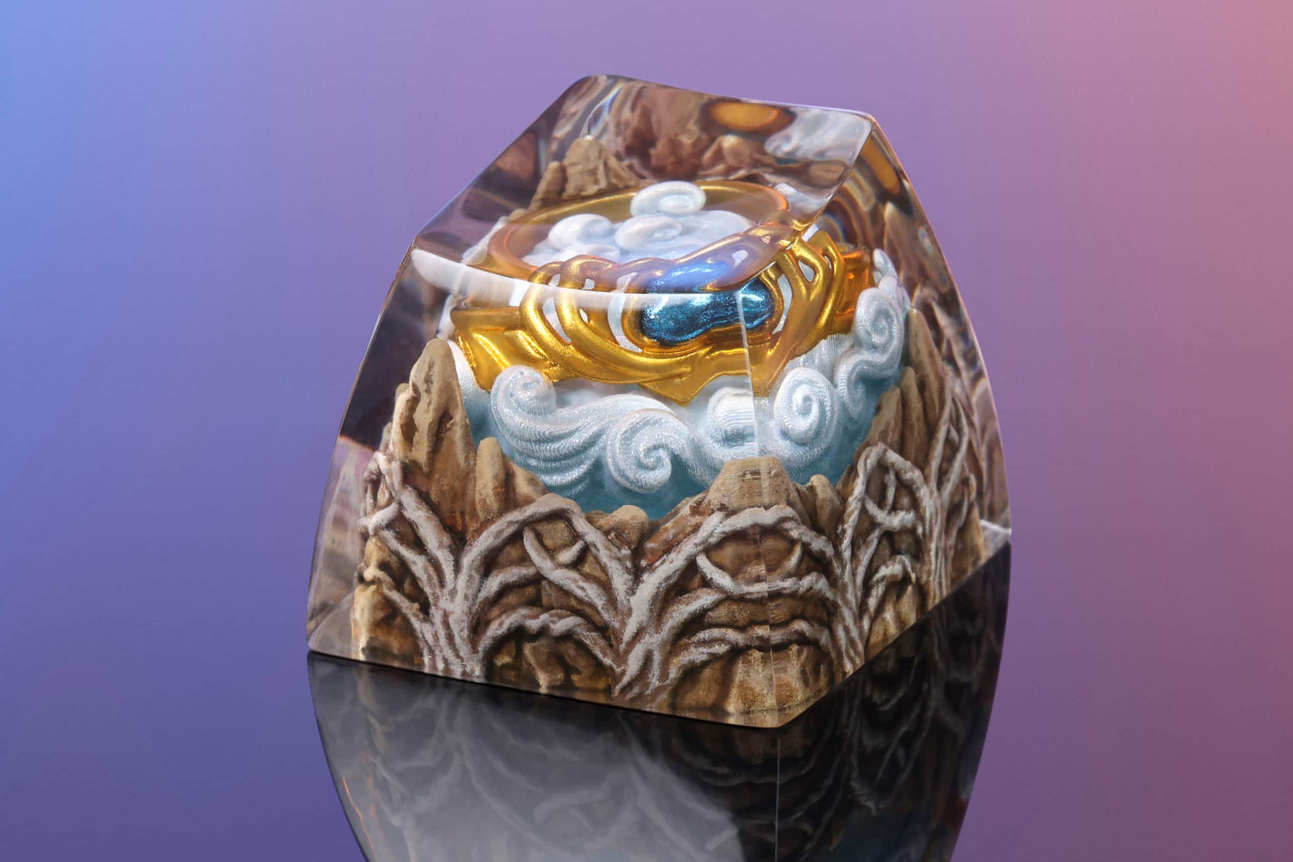 Left. DROP - The Lord of the Rings Elven Rings of Power Artisan Keycap - Vilya.