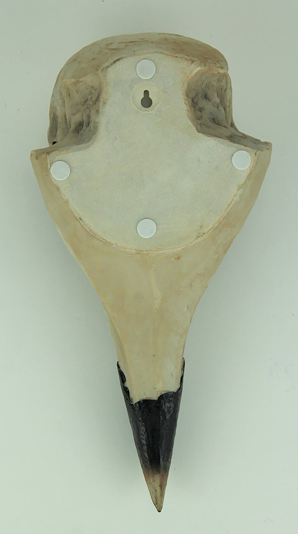 Alt View 2. World of Wonders - Corvus Bird of Prophecy Gothic Raven Skull Hanging Statue - Beige.