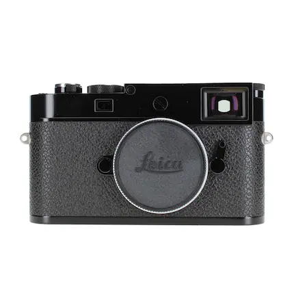 Front. Leica - Leica M11 Rangefinder Camera (Glossy Black) - Black.