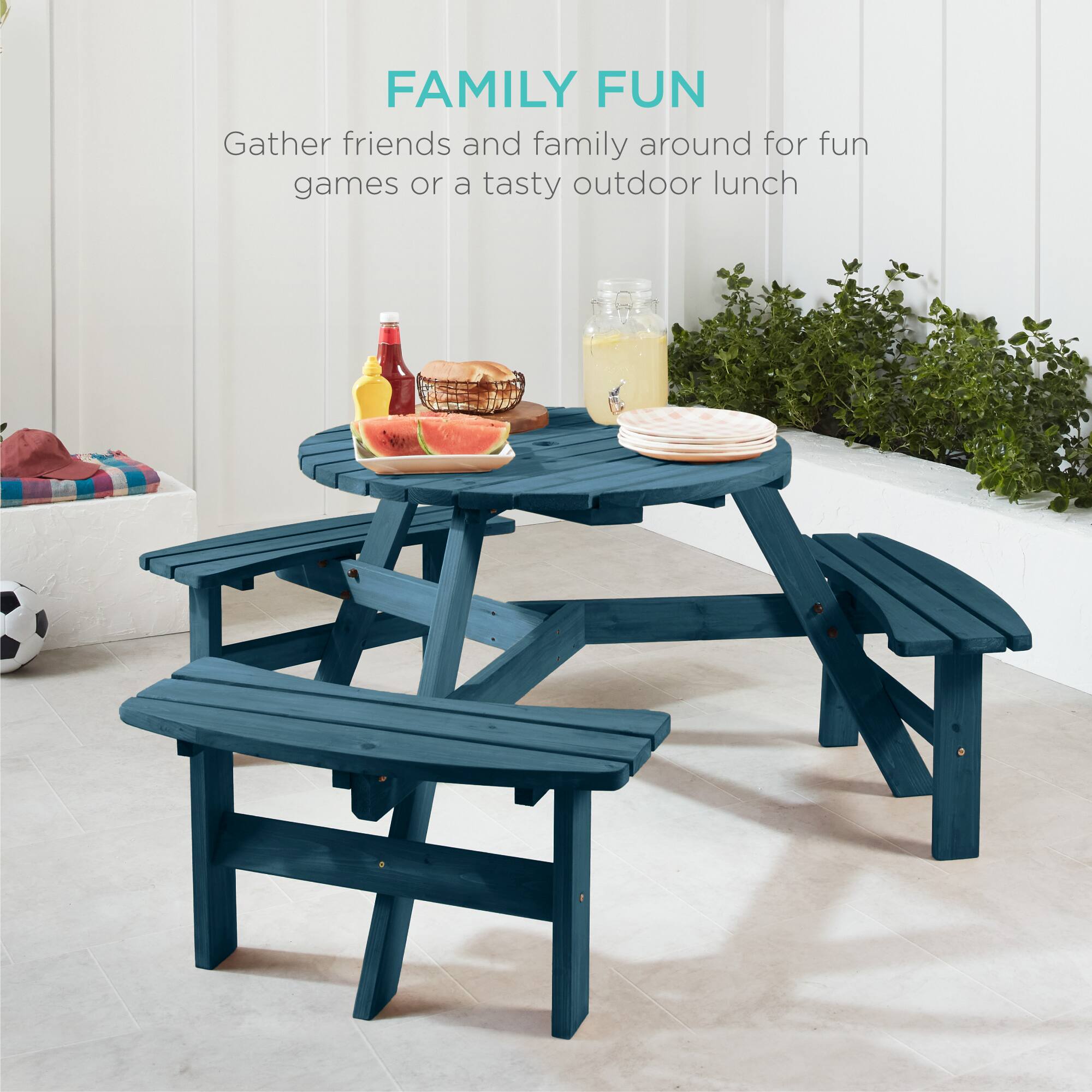 FAMILY FUN  
Gather friends and family around for fun games or a tasty outdoor lunch