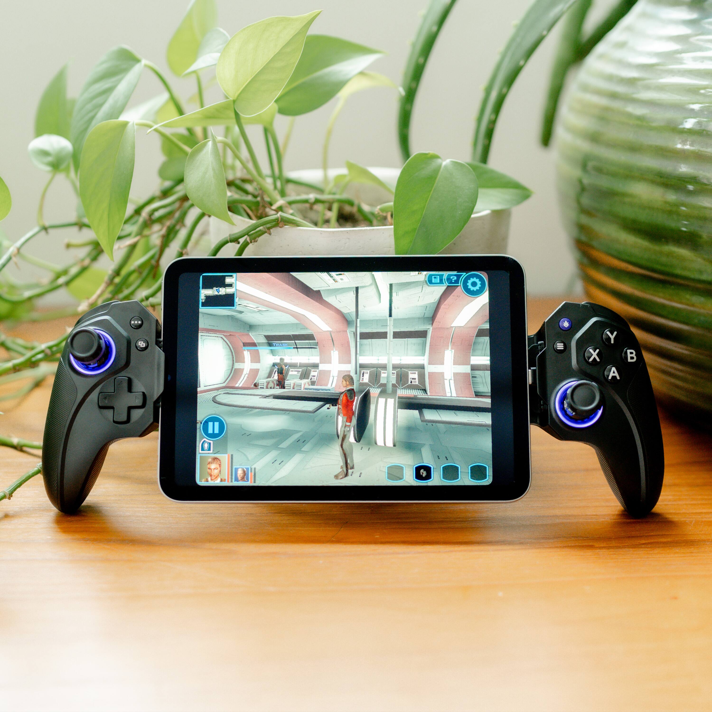 Back. ELO - ELO - Vagabond USB-C Mobile Gaming Controller - Hall Effect Joysticks for iPhone 15+, Android, iPad Mini & ZFold - Black - Black.