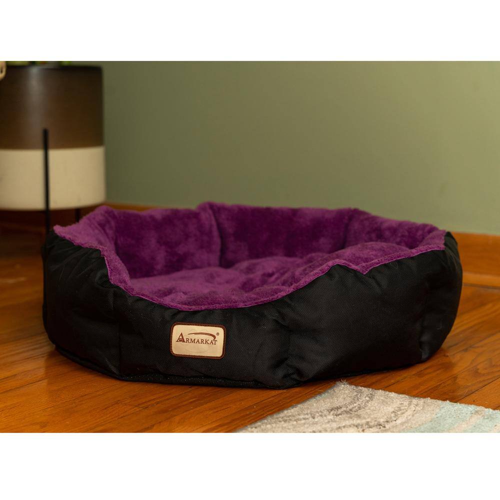 Left. Armarkat - Large Soft Cat Bed In Purple And Black - Purple.