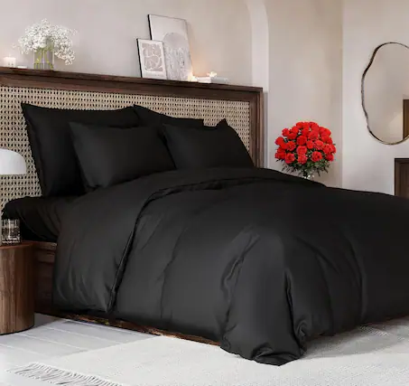 Front. CGK Linens - Luxury Soft Premium Duvet Cover Set - Zipper Closure & Matching Pillow Shams - King - Black.