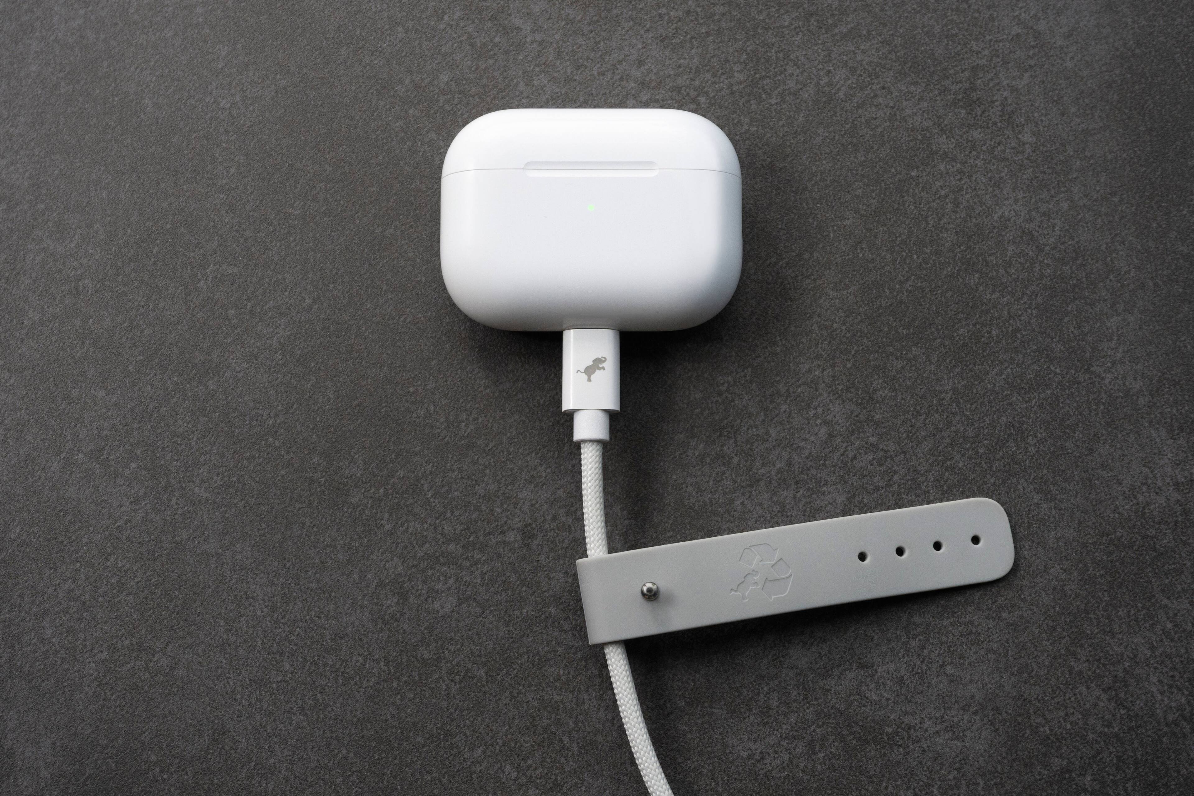 Alt View 12. Nimble - Powerknit USB-A to USB-C Cable 1M/3.3FT Fast Charging for iPhone 16/15, Samsung S24–S10, Note 20/10, Pixel, Moto & More - White.