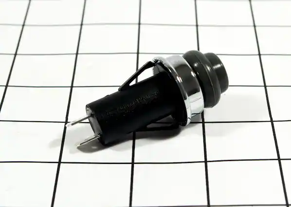 The text on the image reads:
"GE Lighting
12V 10W
Halogen
GU10"