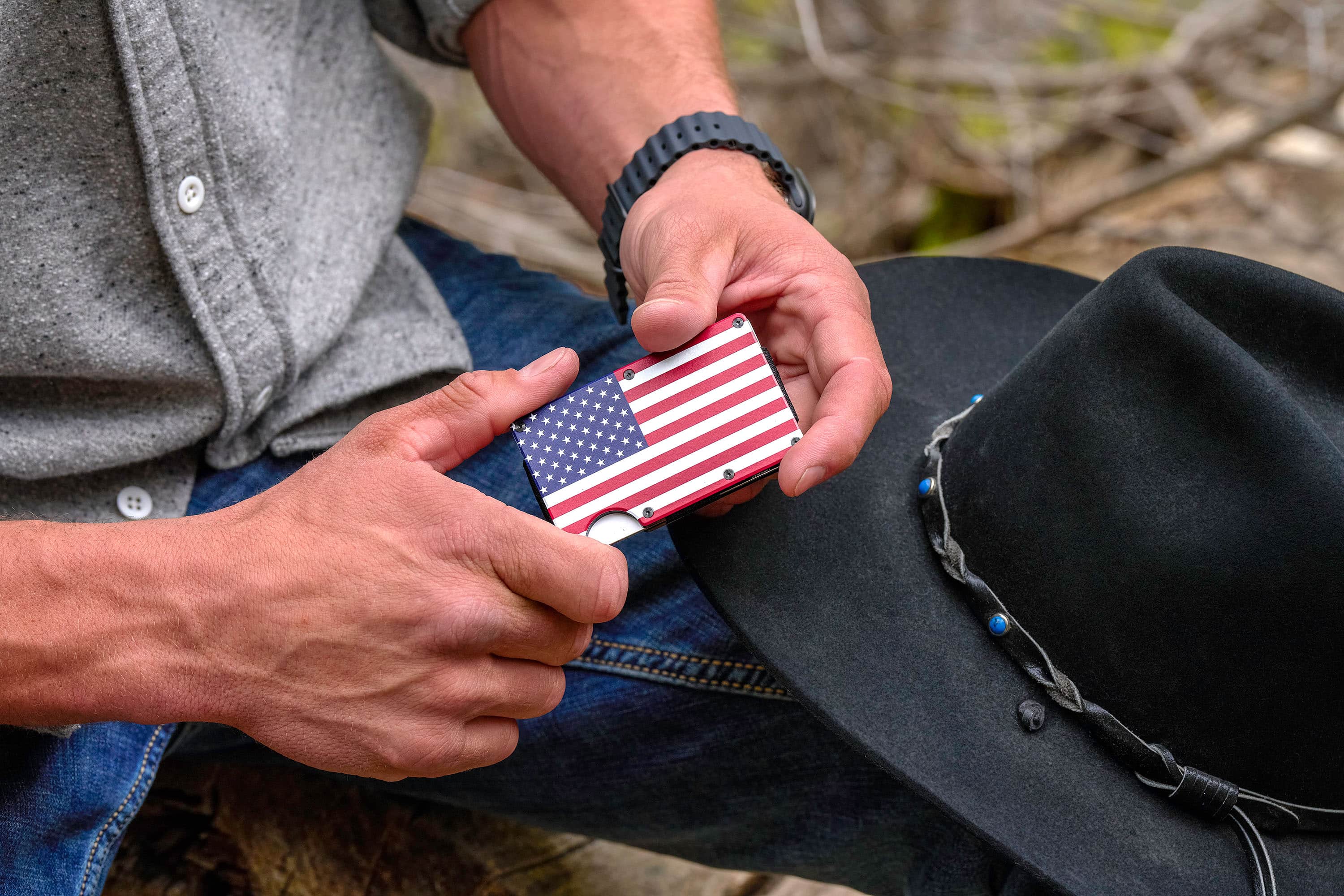 Back. The Ridge Wallet - Wallet - Stars and Stripes - Multi.