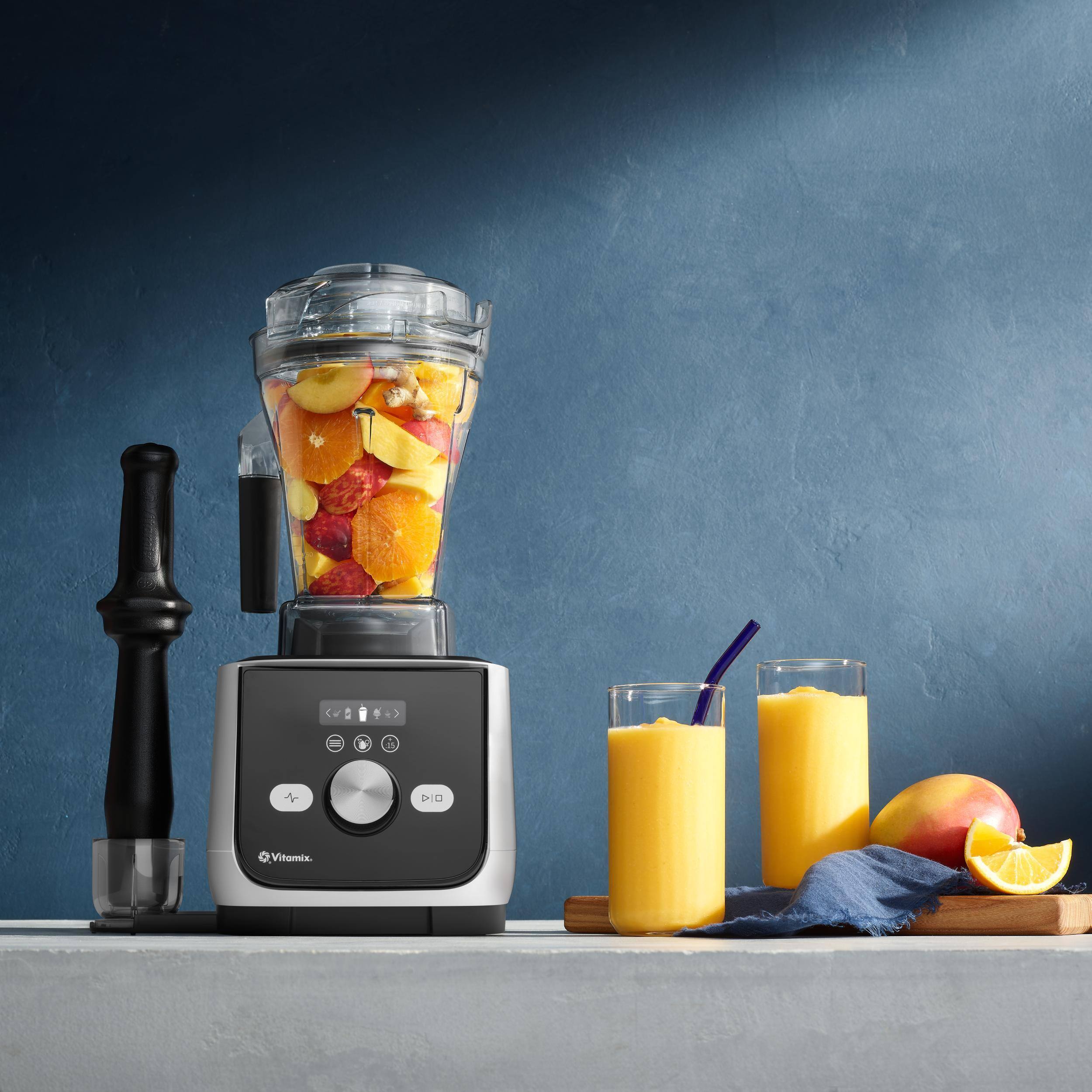 Alt View 9. Vitamix - Ascent X5 Blender - Polar White.
