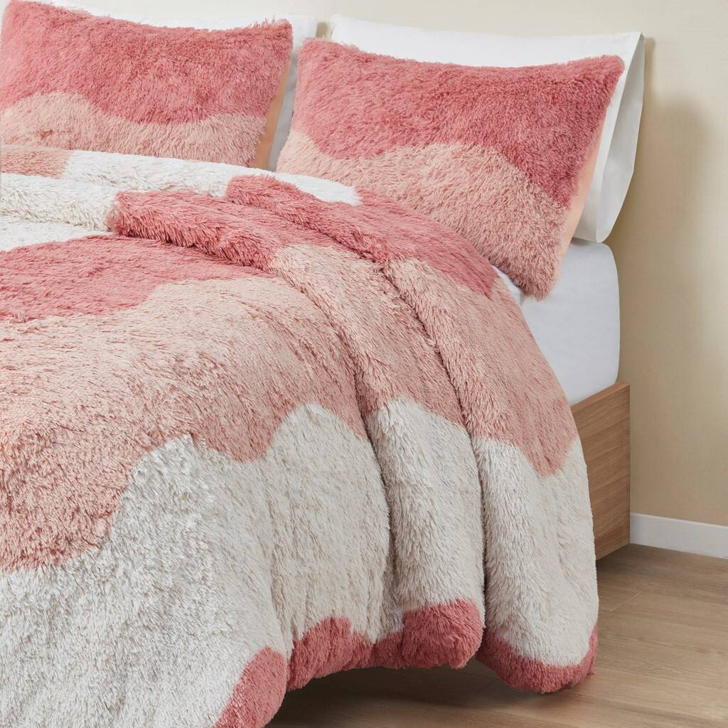 Alt View 3. Gracie Mills - Gracie Mills Ombre Wave Shaggy Faux Fur Comforter Set - Blush Multi.