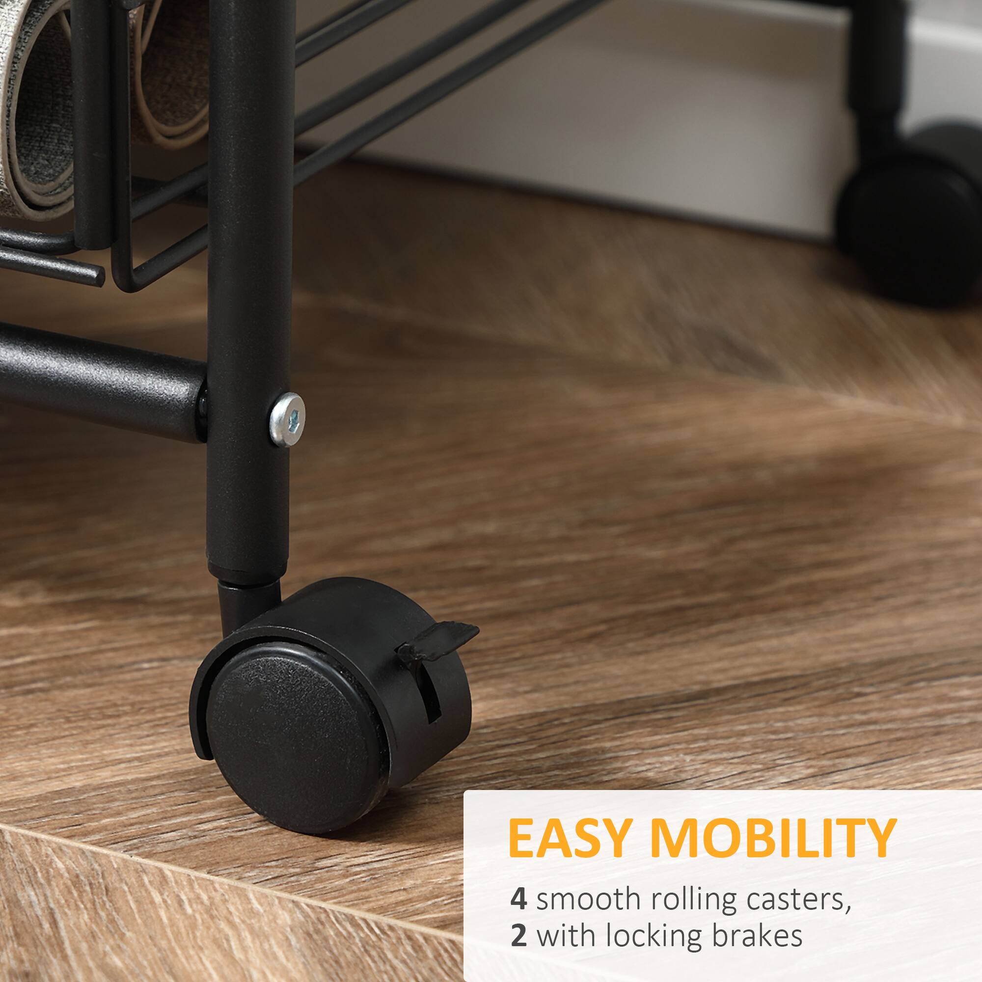 EASY MOBILITY  
4 smooth rolling casters, 2 with locking brakes