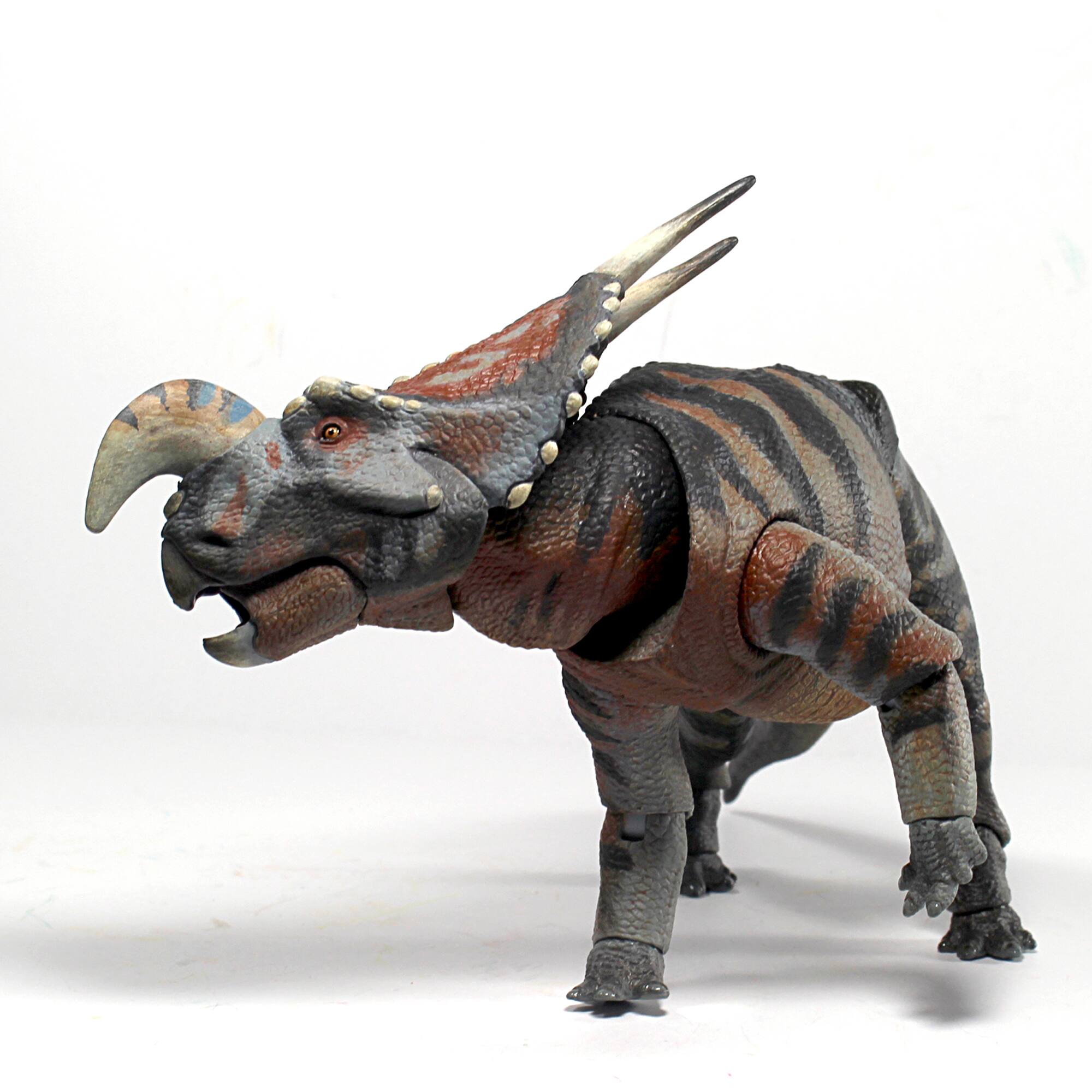 Alt View 5. Creative Beast Studio - Beasts of the Mesozoic: Dinosaur Figure - Einiosaurus Procurvicornis.
