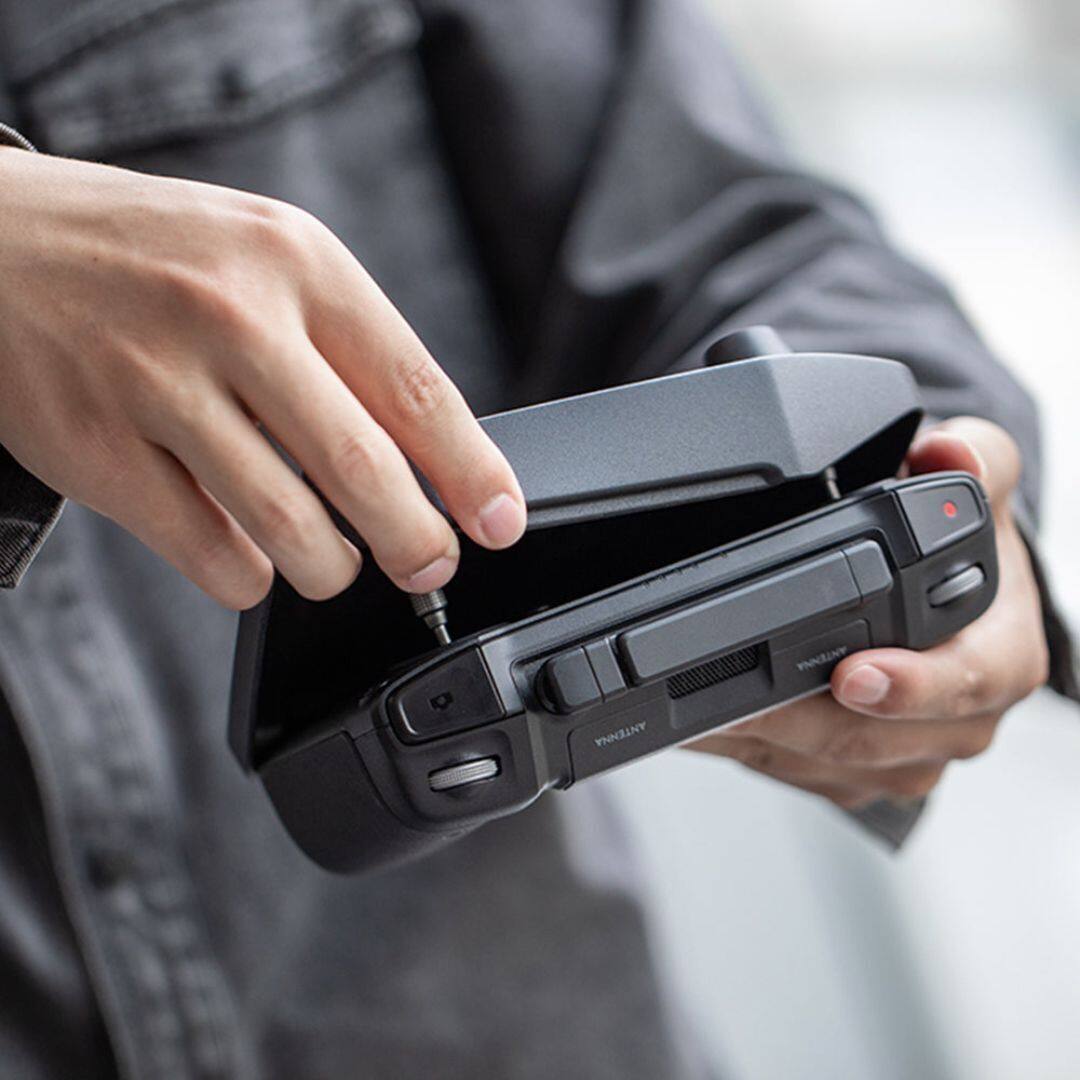 The text on the image reads:

"YINGZIN"