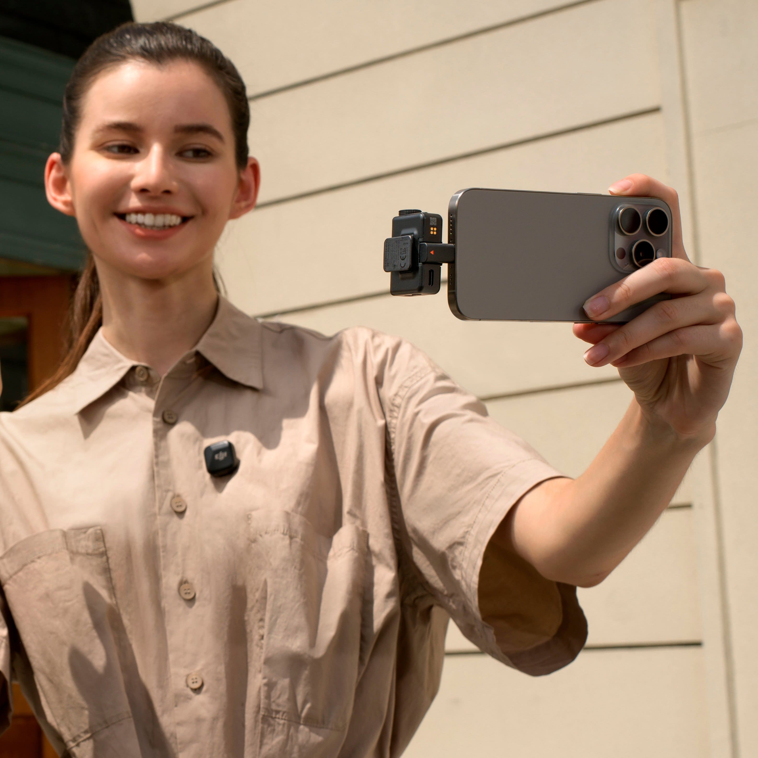 Alt View 14. DJI - Mic Mini Wireless Omnidirectional Microphone System - Black.