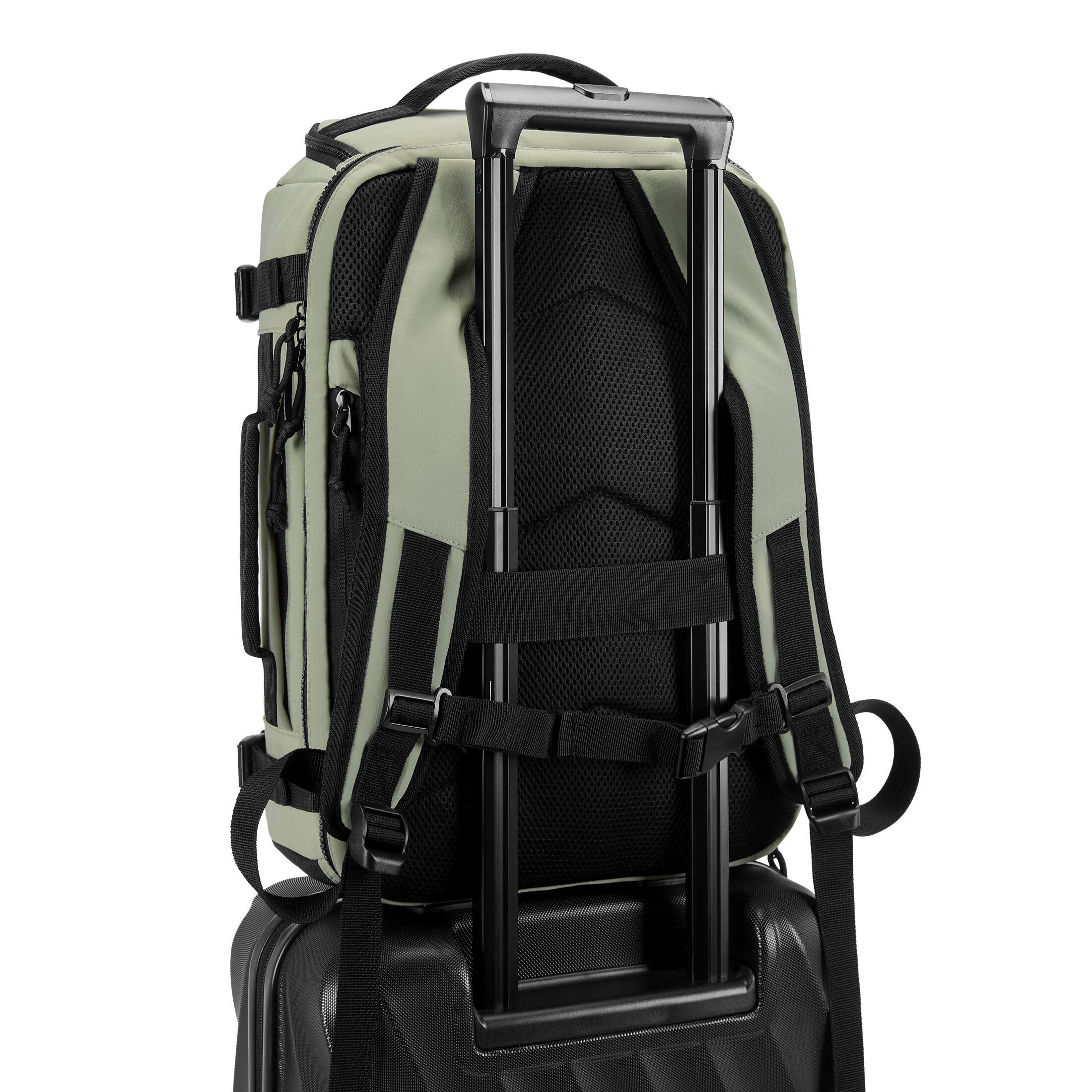 Left. Bagsmart - Blast 28L Travel Backpack fit 17 Inch Laptop Backpack with USB Port for Airplane Travel - Mossy.