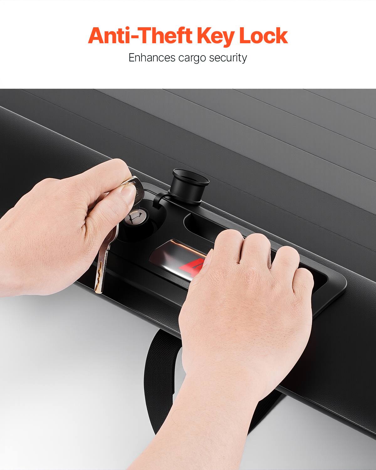 Anti-Theft Key Lock  
Enhances cargo security