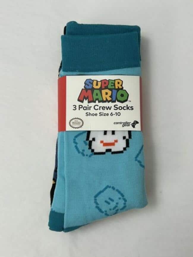 Super Mario Bros. 3 Pair Crew Socks (Shoe Size 6-10) - Clouds and Lakitus - Super Nintendo Entertainment System (SNES)