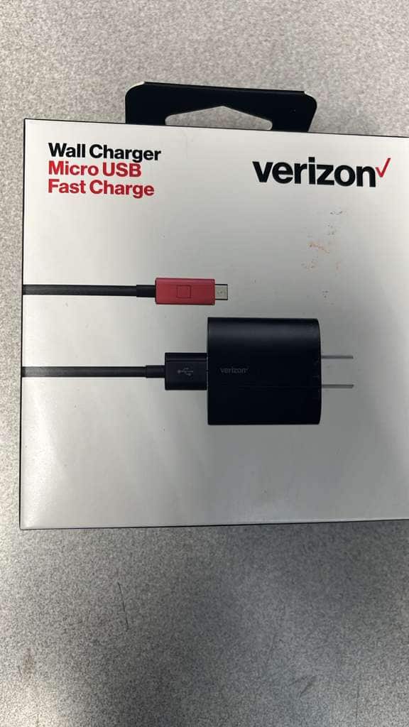 Verizon - 24W Wall Charger Micro USB QUICK CHARGE Black - Black