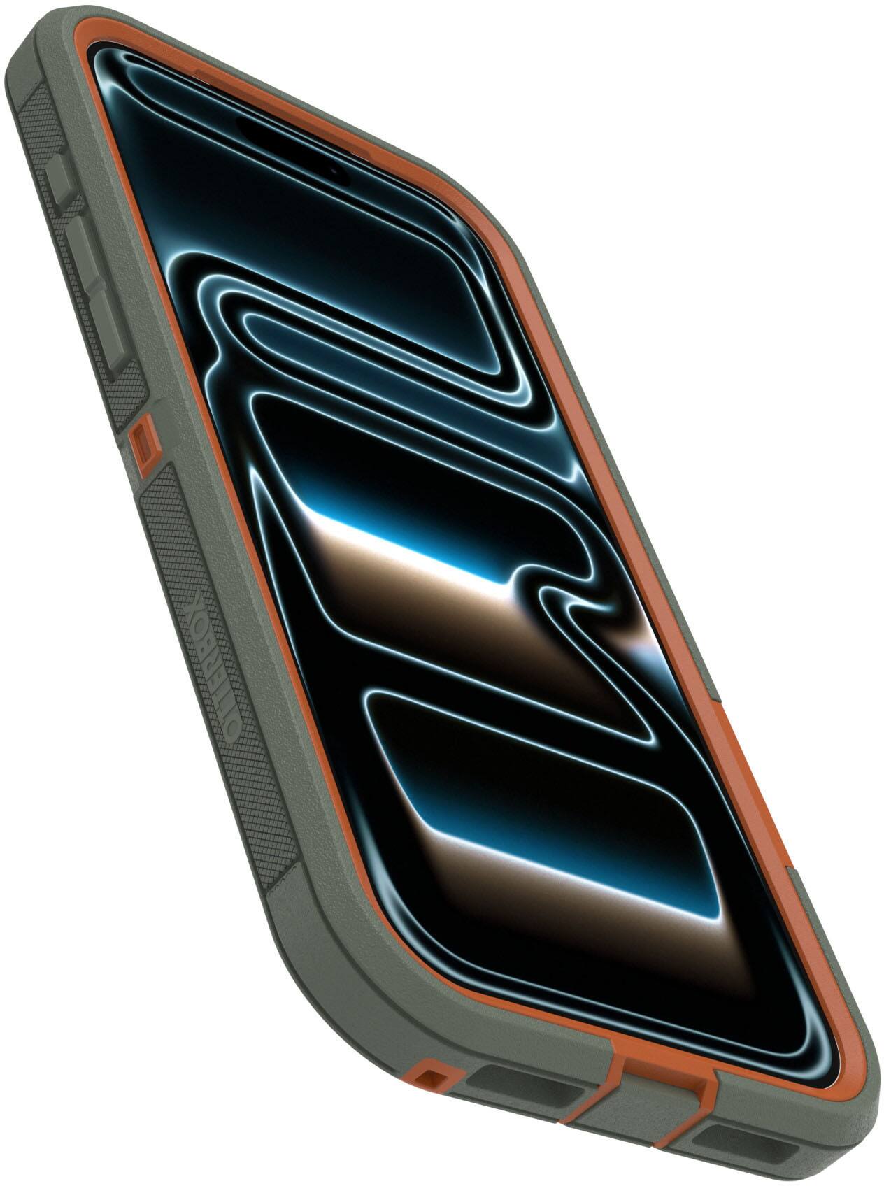 Left. OtterBox - Defender Series Pro XT Hard Shell for Apple iPhone 18 Pro Max and Apple iPhone 17 Pro Max - Realtree Apx.