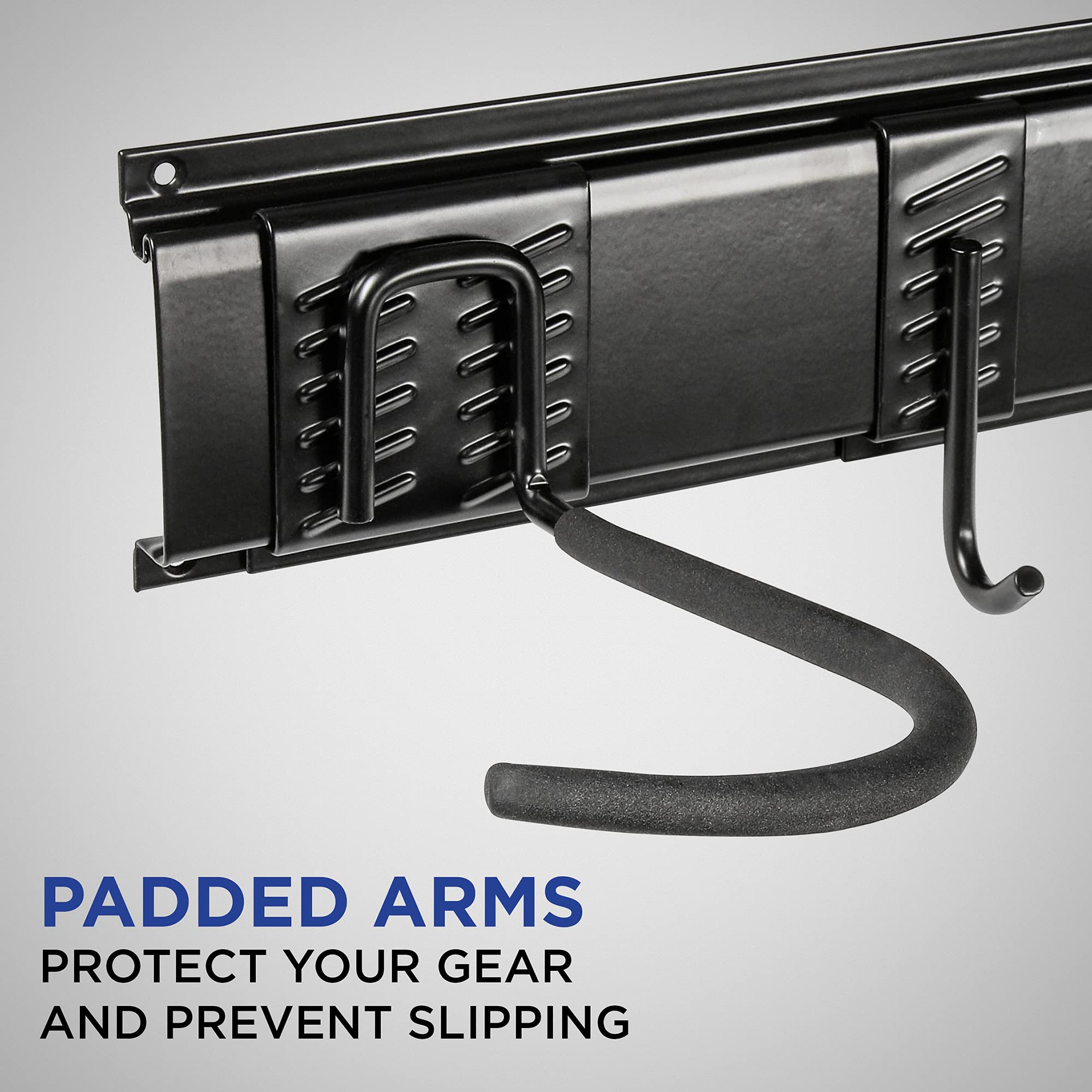 PADDED ARMS
PROTECT YOUR GEAR AND PREVENT SLIPPING