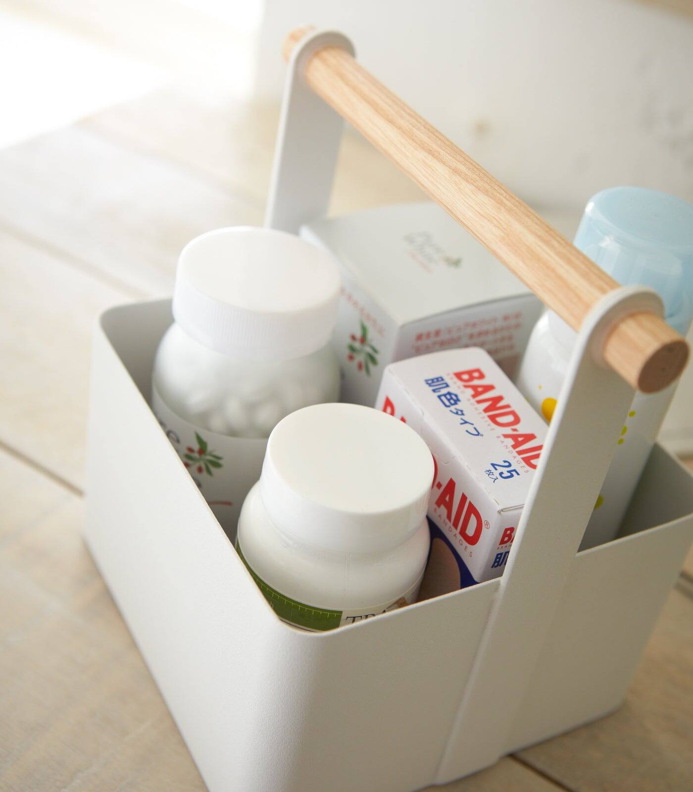 BAND-AID BANDAGES 25 AID ANDAGES AGES B