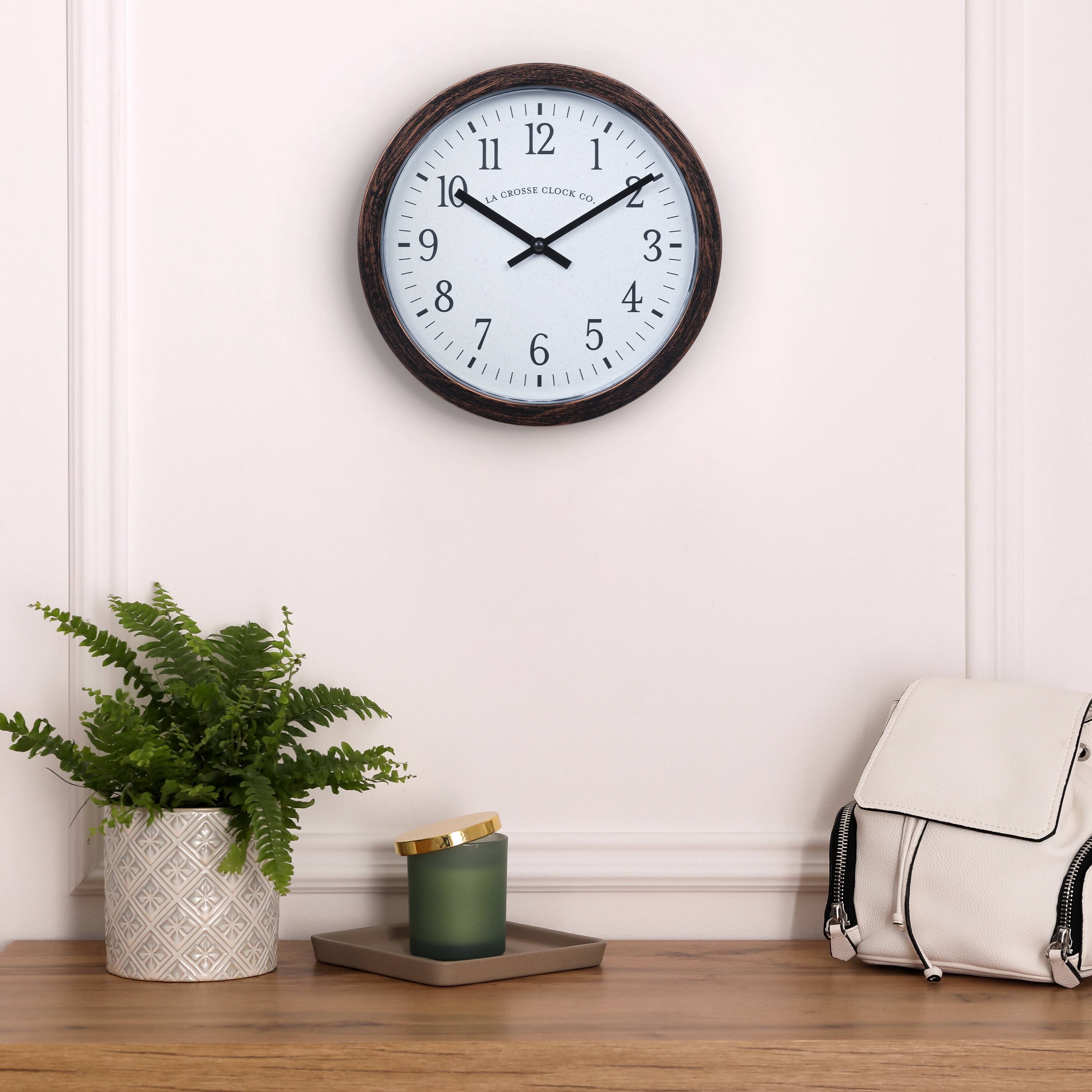 LA GROSSE CLOC CLOCK  
ELLOCK CO.