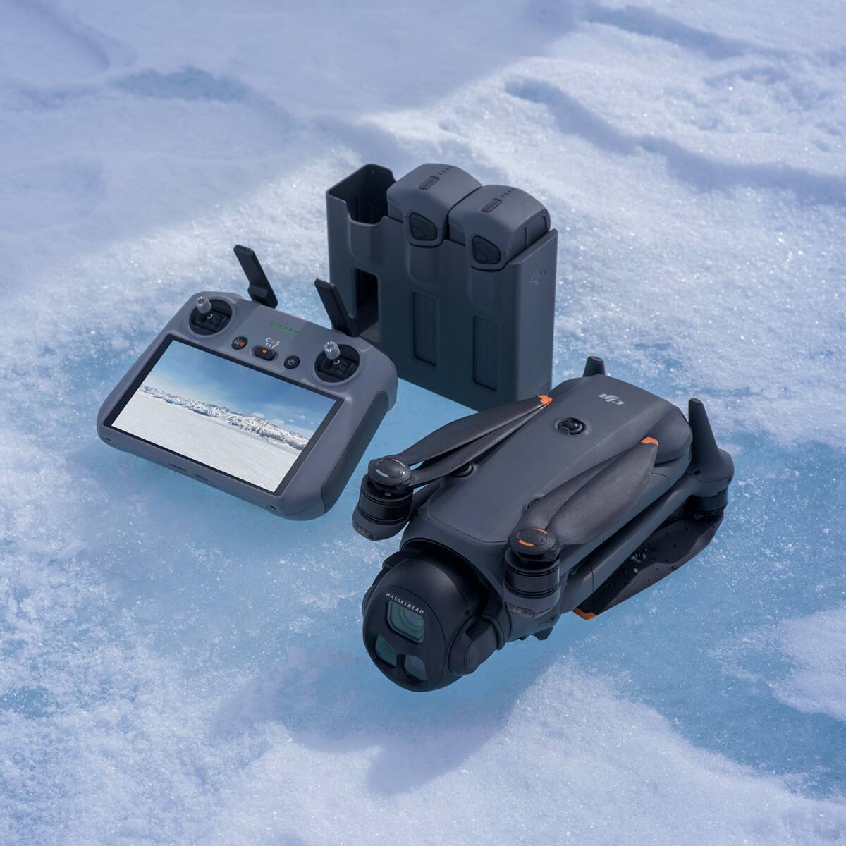 Alt View 7. DJI - DJI Mavic 4 Pro Drone Fly More Combo with RC 2 Remote Controller.
