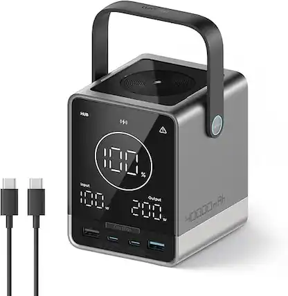 HUB (4 100% Input 100. Output 200. w 40000mAh CUNTECH