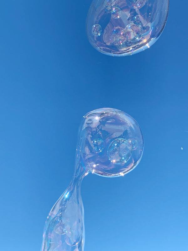 Left. BUBBLE BONANZA - Crazy Yoobbles Bubbles in Bubbles,Machine Bubble Blower, Bubble Maker Toy .Outdoor Toy for Kids.