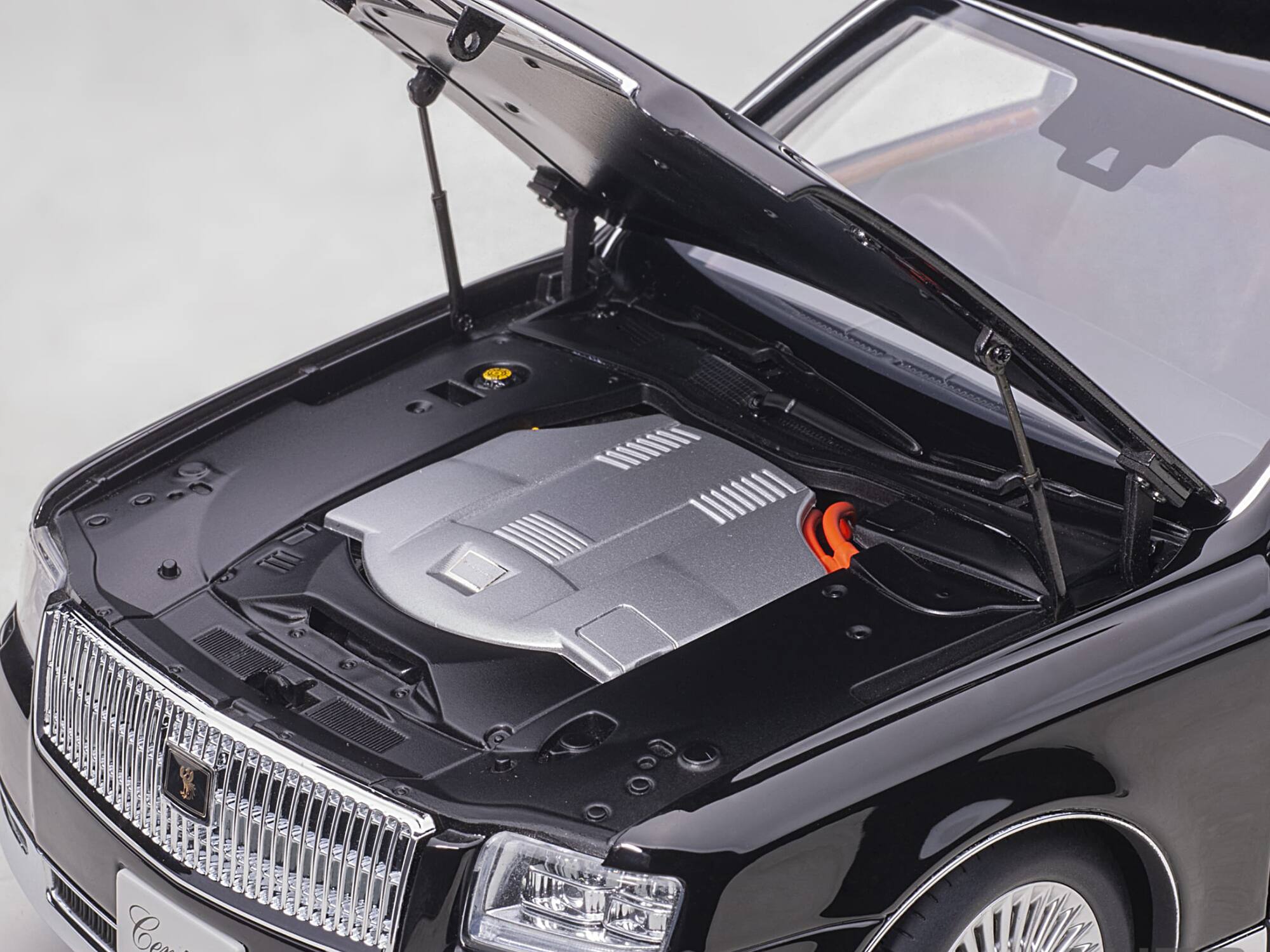 Alt View 2. Autoart - Toyota Century RHD (Right Hand Drive) Black 1/18 Model Car by Autoart.