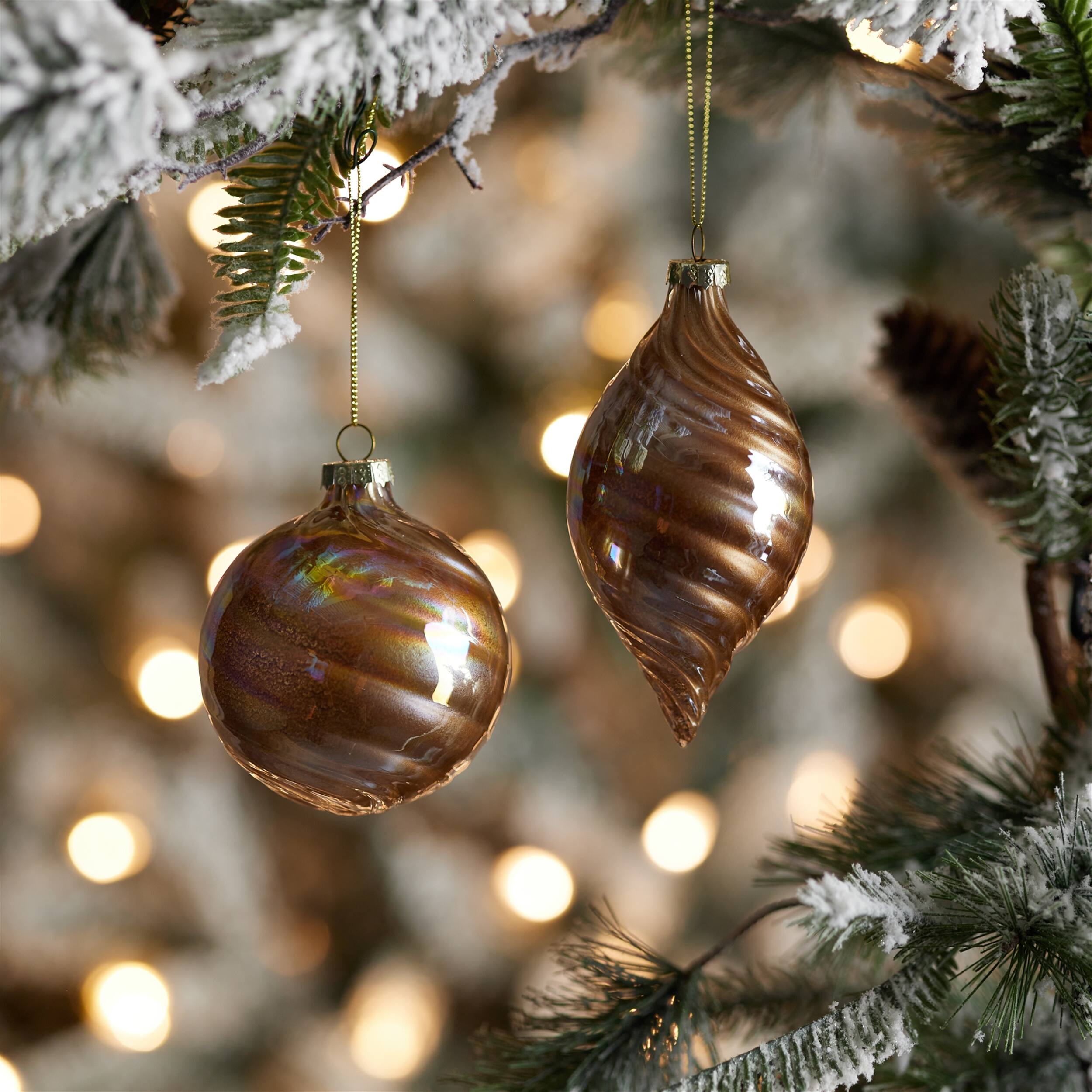 Angle. BreeBe - Iridescent Swirl Glass Ornament (Set of 12) - Gold.