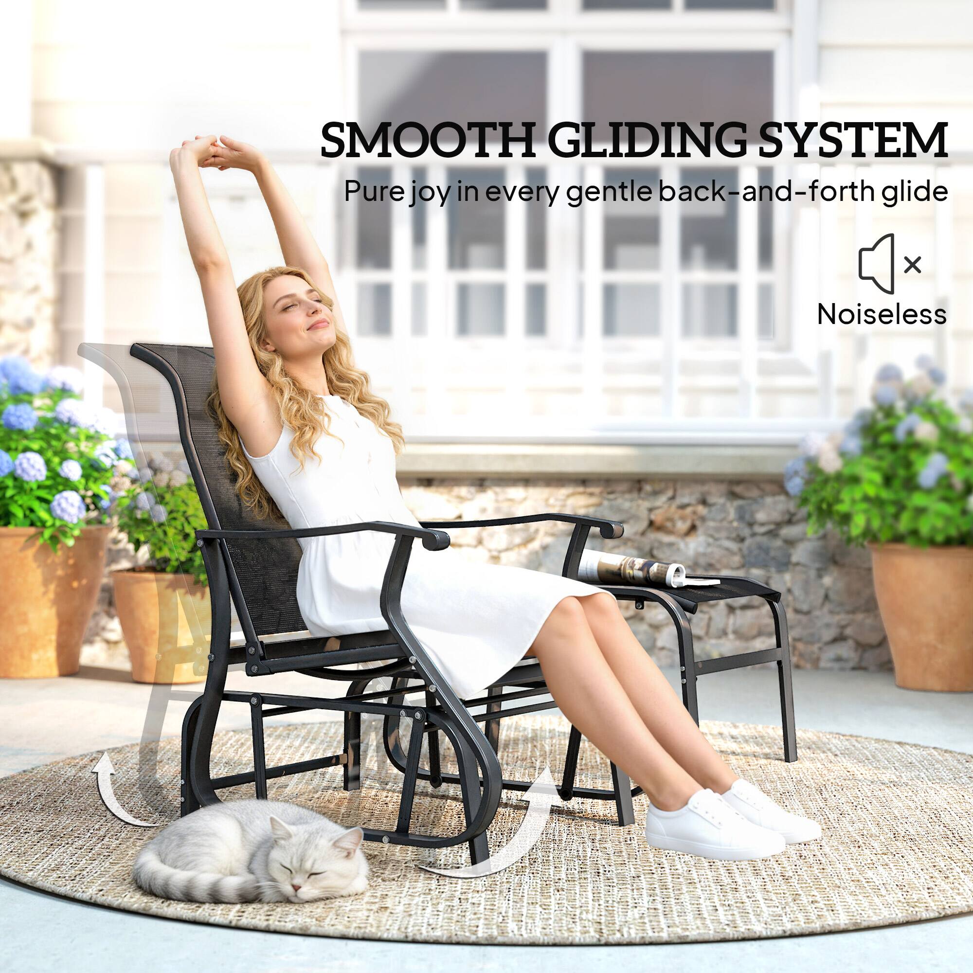 SMOOTH GLIDING SYSTEM  
Pure joy in every gentle back-and-forth glide  
Noiseless