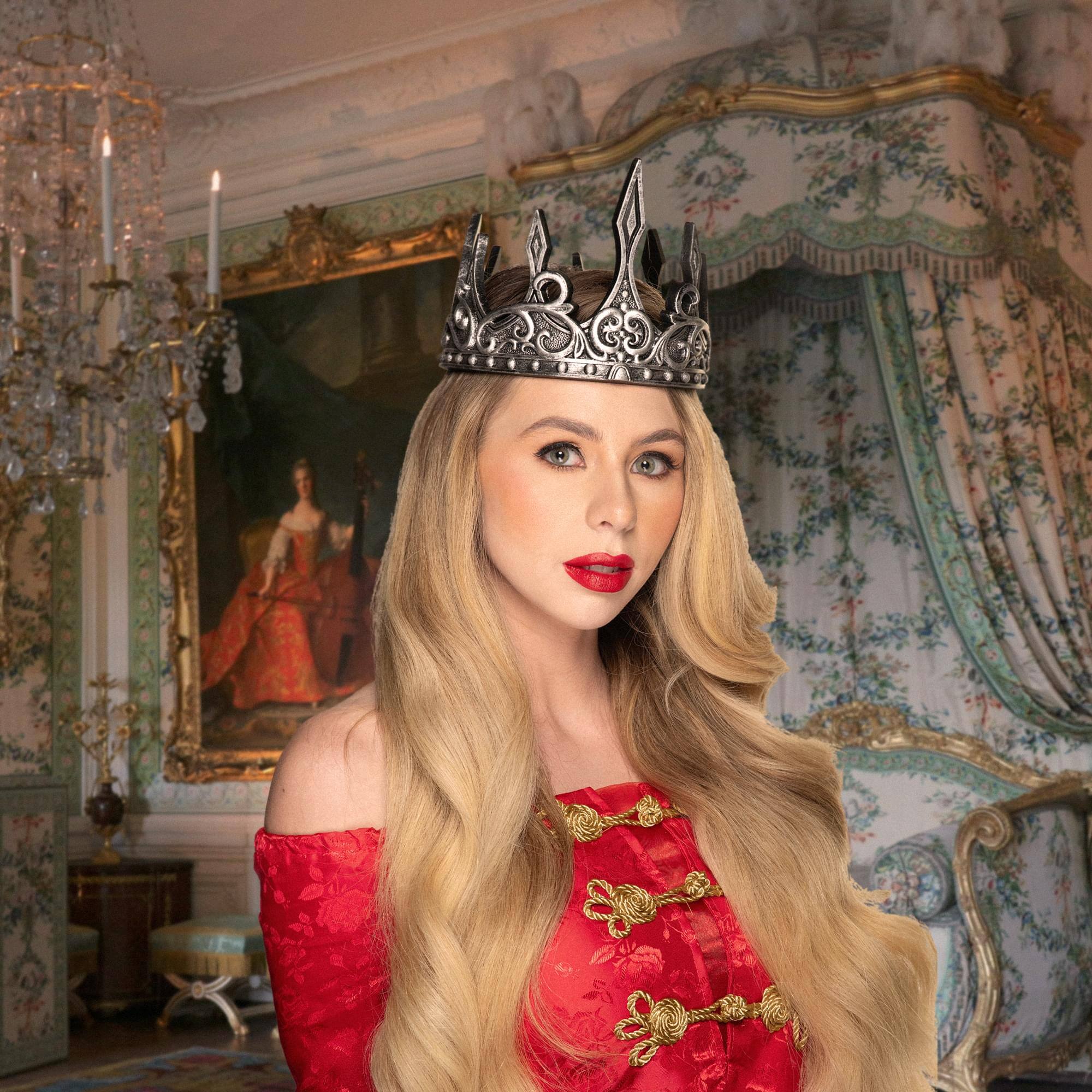 Alt View 1. Underwraps - Queen's Silver Crown Foam Adult Costume Accessory - Silver.