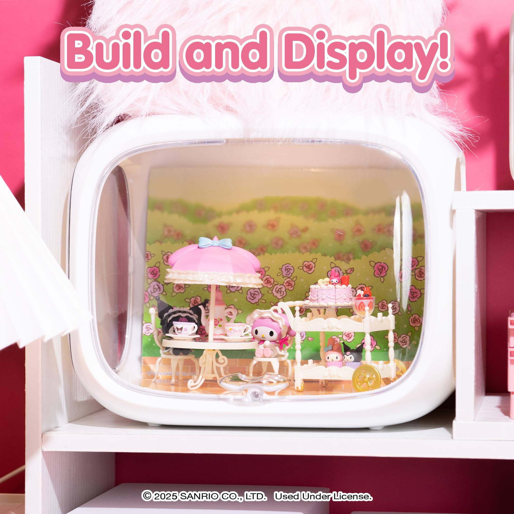 Build and Display!  
© 2025 SANRIO CO., LTD. Used Under License.