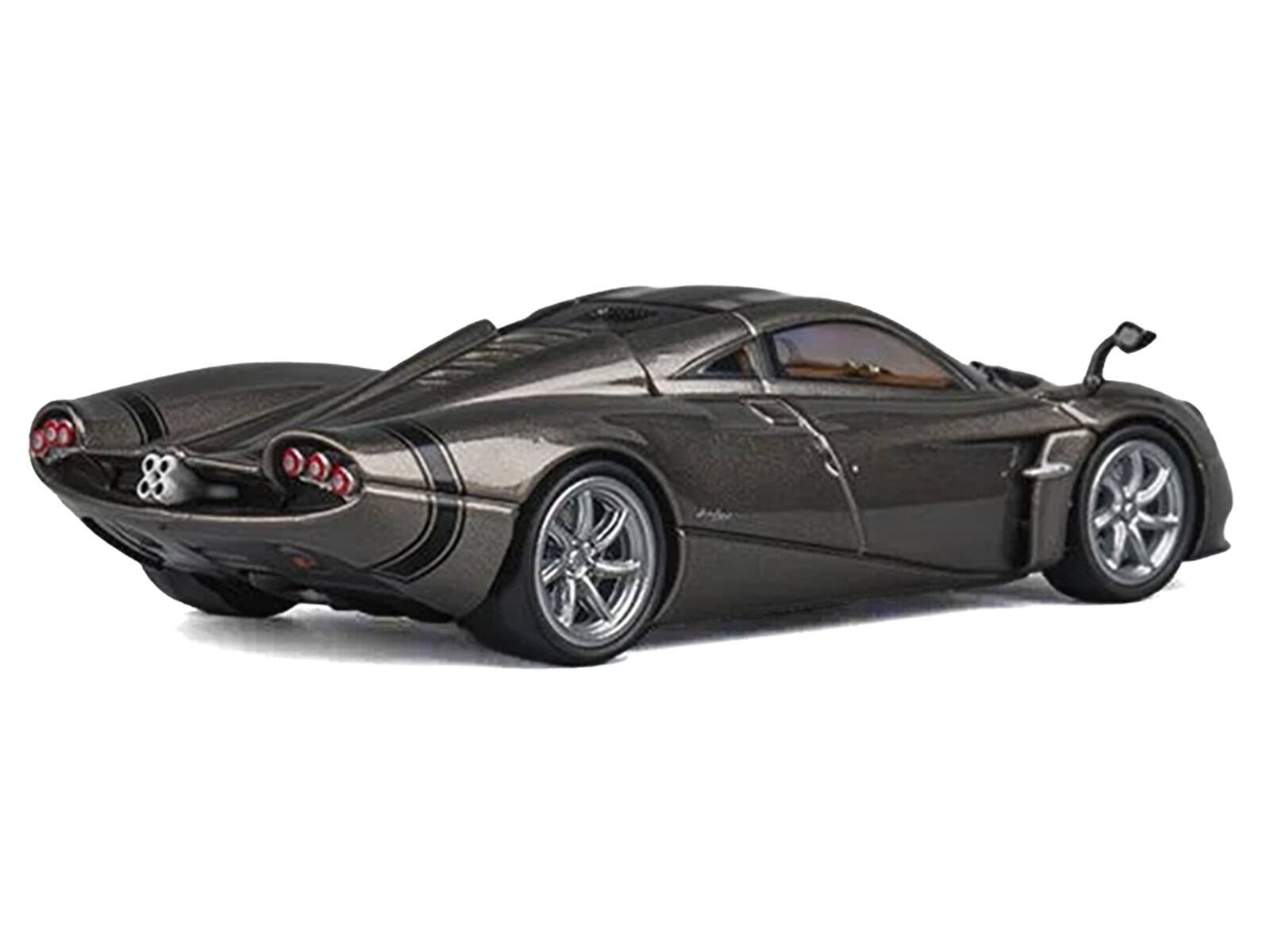 Angle. CM Models - Pagani Huayra Codalunga Gun Metal Gray Metallic with Sunroof and Extra Wheels 1/64 Diecast Model Car by CM Model - Gray Metallic.