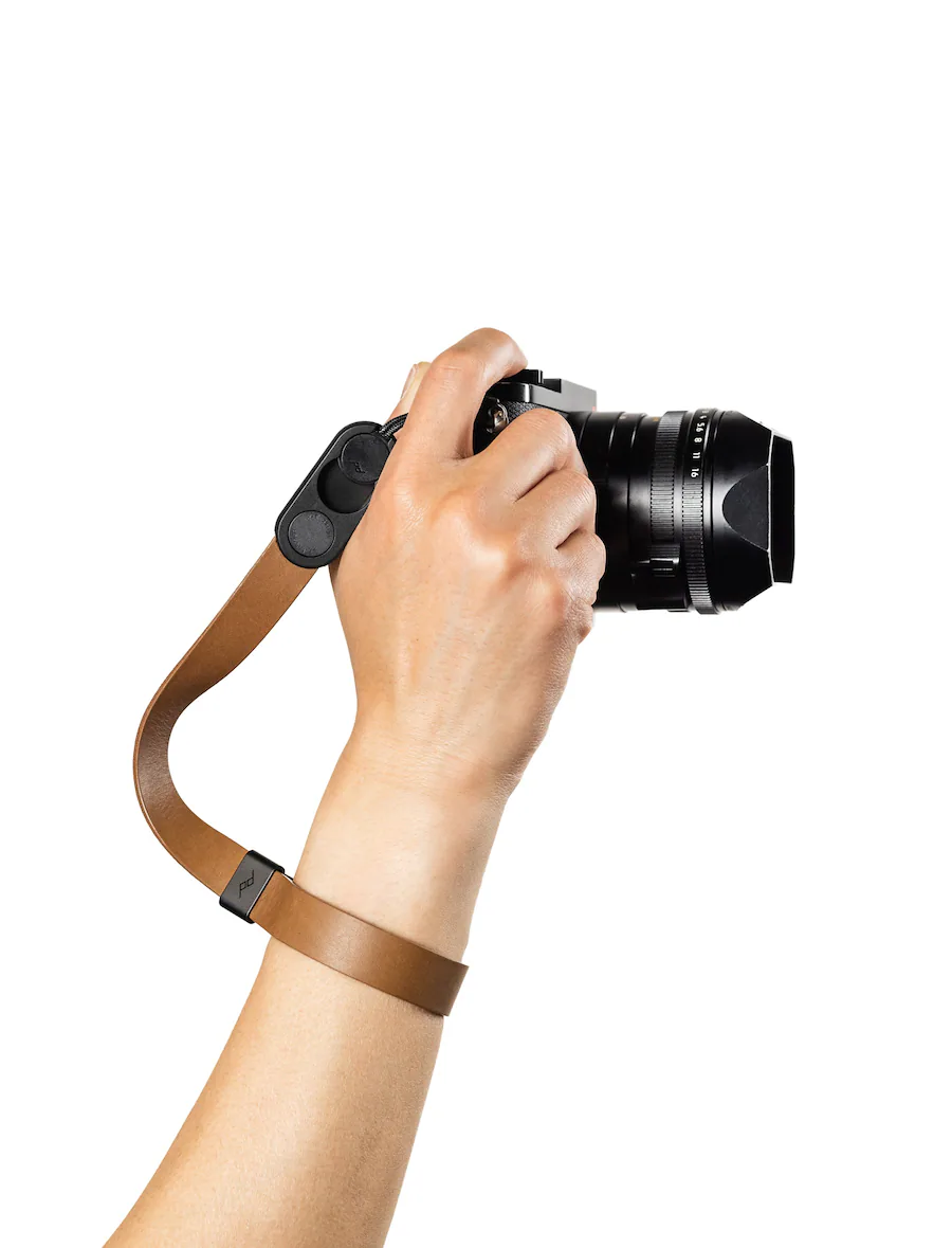 Cuff Camera Strap Peak Design Cuff Leather Camera Strap Wrist Tan LRS-WR-BN-1 - Best Buy