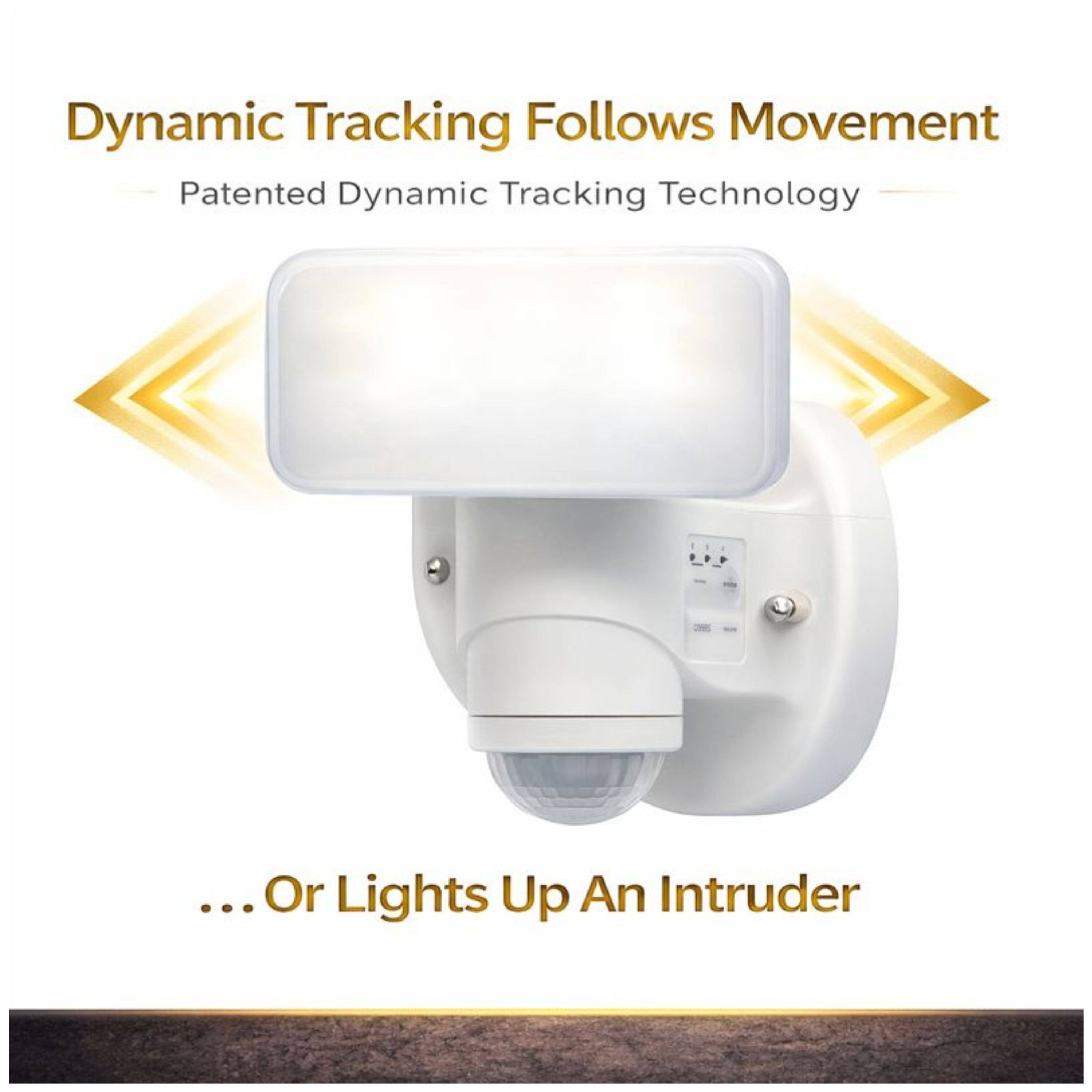 Dynamic Tracking Follows Movement  
Patented Dynamic Tracking Technology  
... Or Lights Up An Intruder