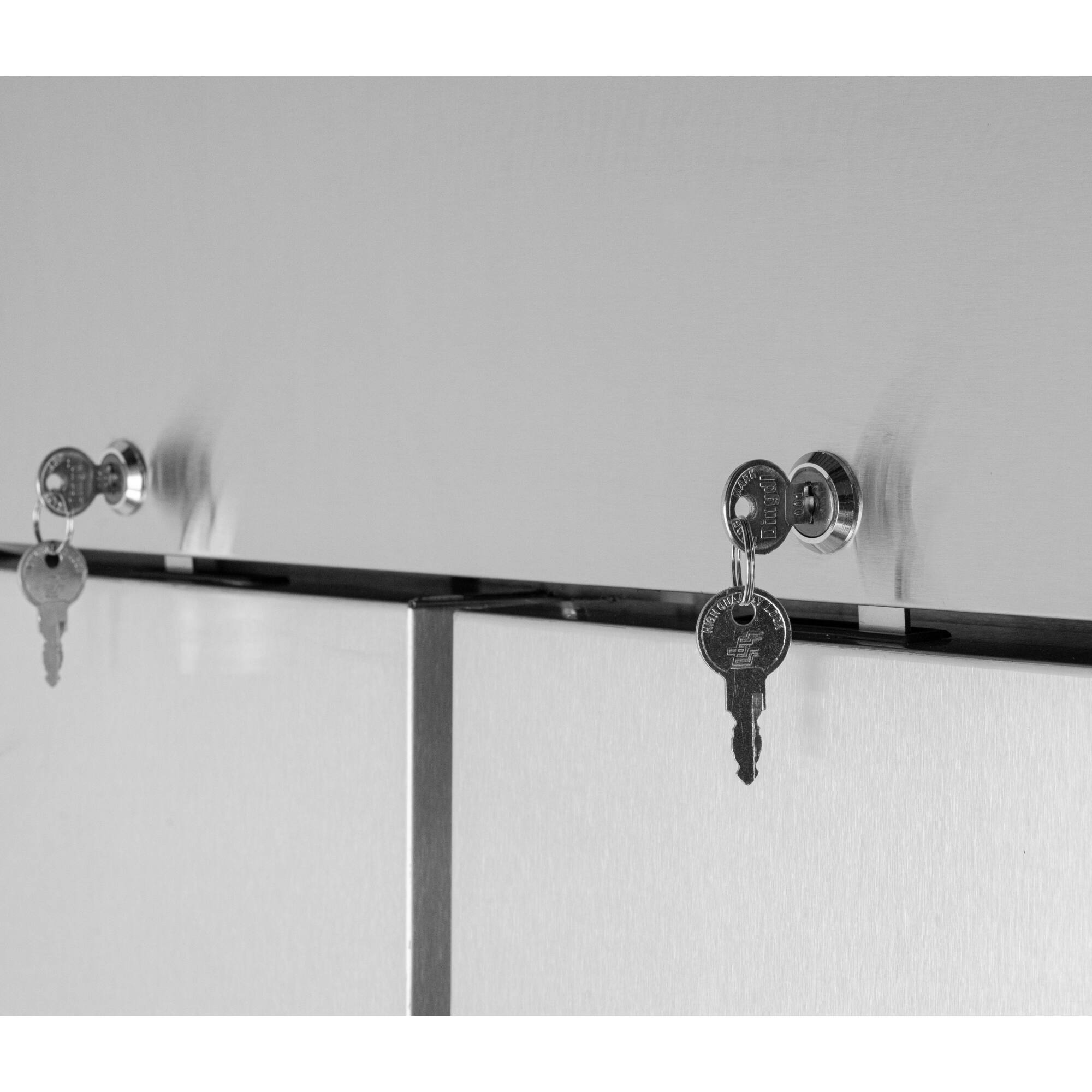 The text on the image reads "A Dtagdl PAH HV."