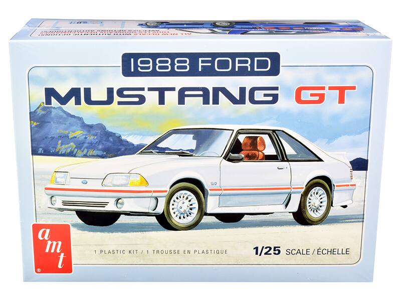 Skill 2 Model Kit 1988 Ford Mustang GT 1/25 Scale Model by AMT - White