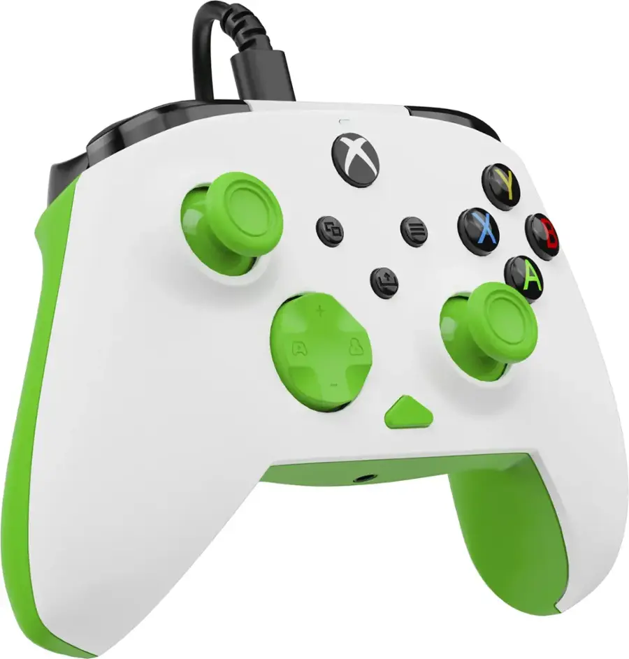 Alt View 5. Turtle Beach - Rematch Core Wired Gaming Controller for Xbox Series X|S, Xbox One & Windows 10/11 PC - White/Green.