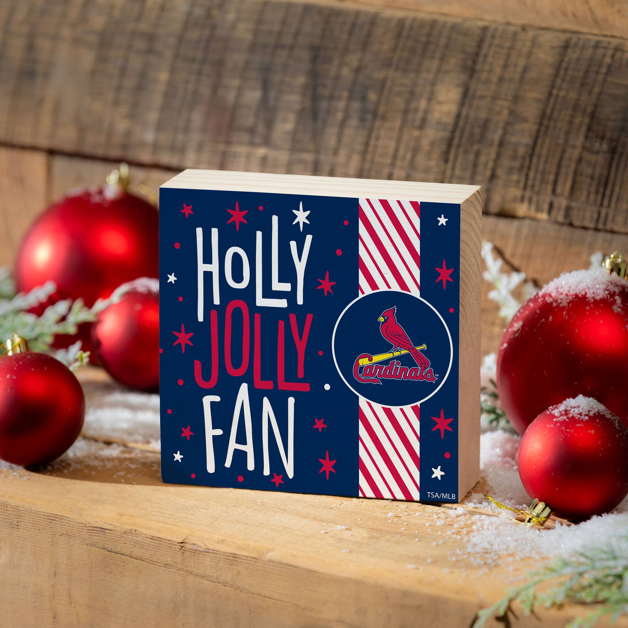 HOLLY JOLLY FAN  
Cardinals  
TSA/MLB