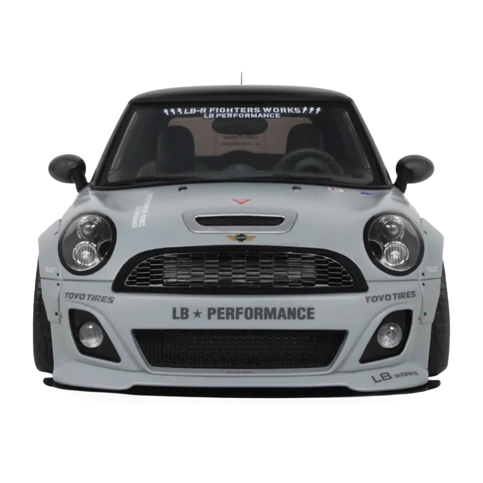 LB-R FIGHTERS WORKS  
LB PERFORMANCE  
TOYO TIRES  
LB * PERFORMANCE  
TOYO TIRES  
LB WORKS