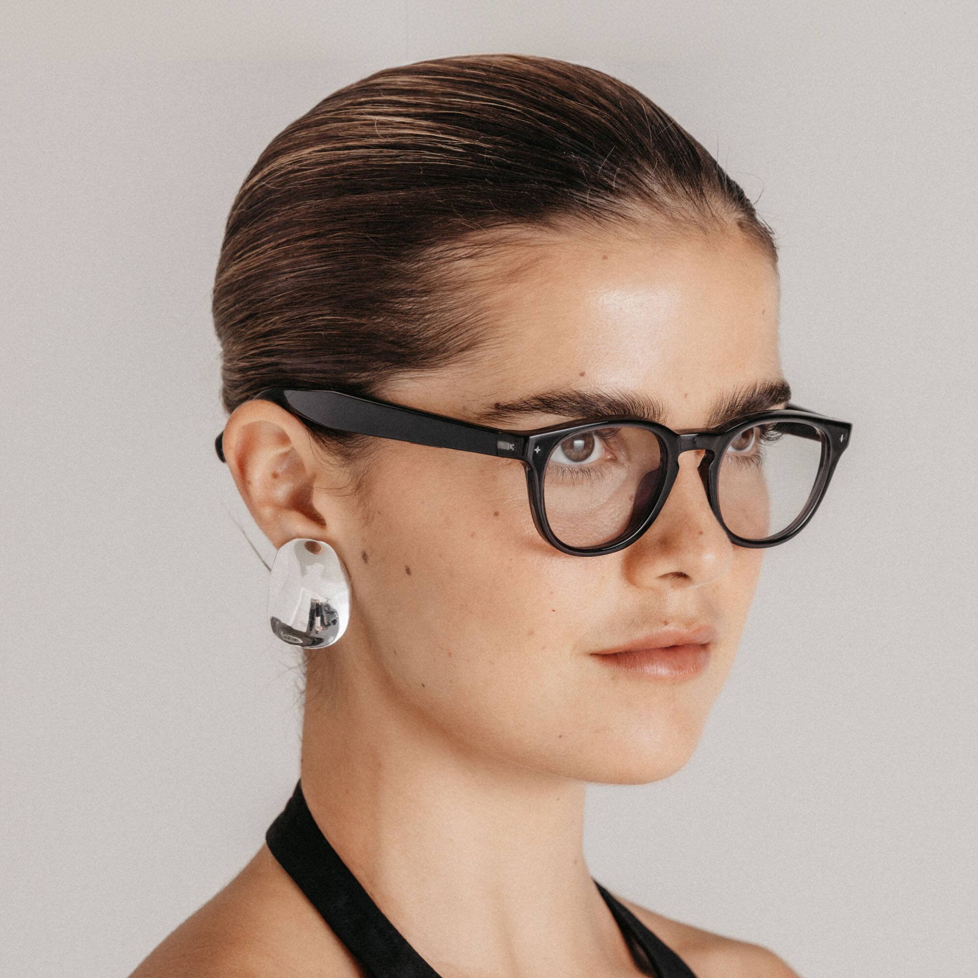 Left. VONDER - BASEL AI Smart Glasses that Translate, Call & Remember, 16h+ Battery, Premium Audio, Privacy-First,  Clear Lenses - Black.