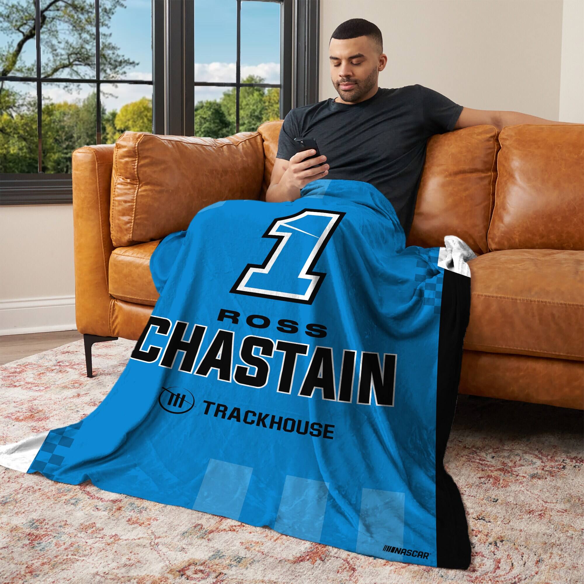 1  
ROSS CHASTAIN  
TRACKHOUSE  
NASCAR