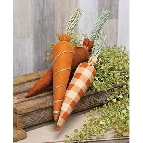 Angle. BreeBe - 3/Set Stuffed Orange Felt & Buffalo Check Carrots - Orange.